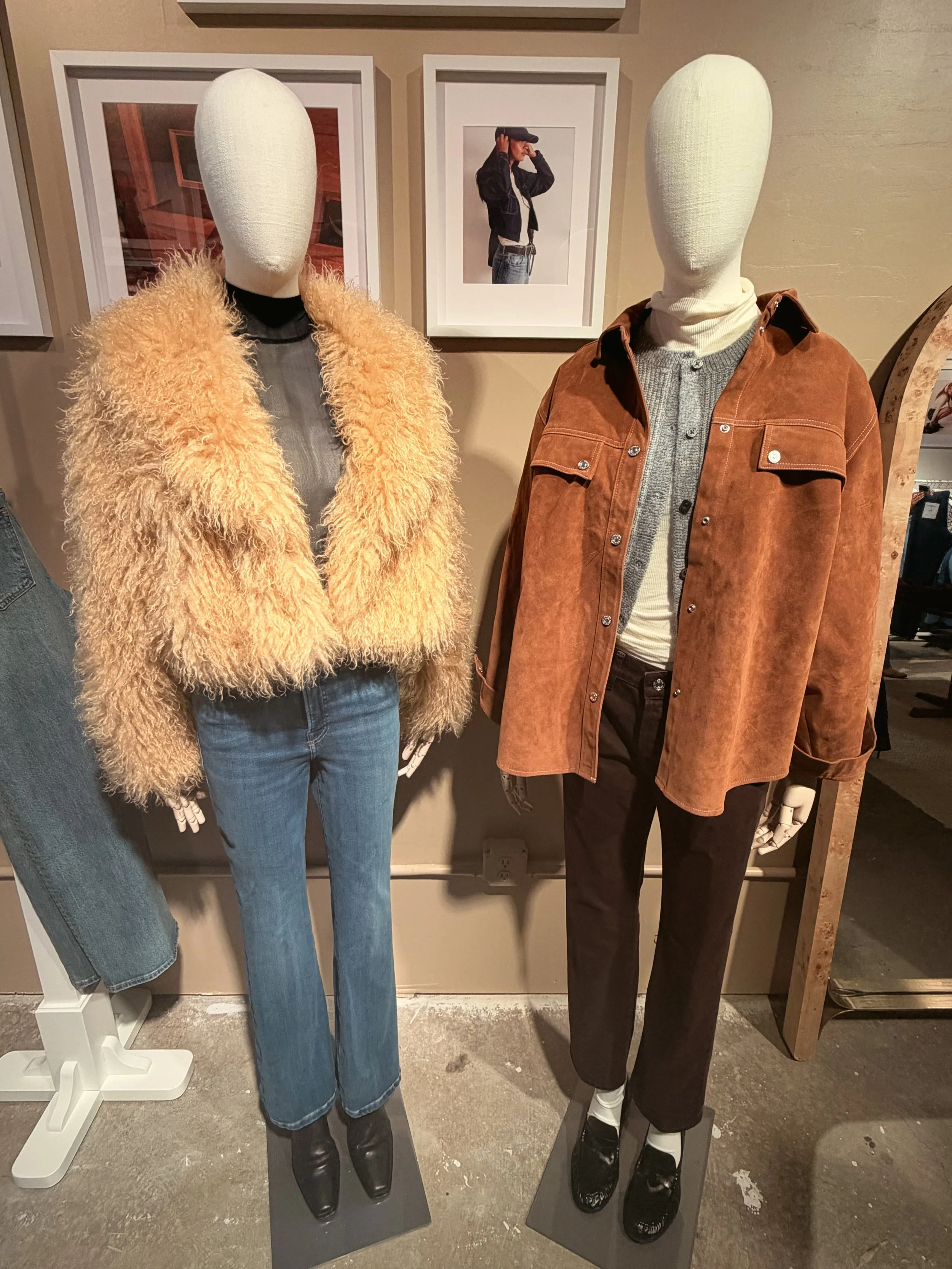 good girls go to cute pop-ups. 🍎🗽

was invited to check out the @goodamerican nyc pop-up before it opens to the public tomorrow. got a sneak peek of new styles for the fall season. loved all the rugby styles, bombers and all the suede. it&rsquo;s a