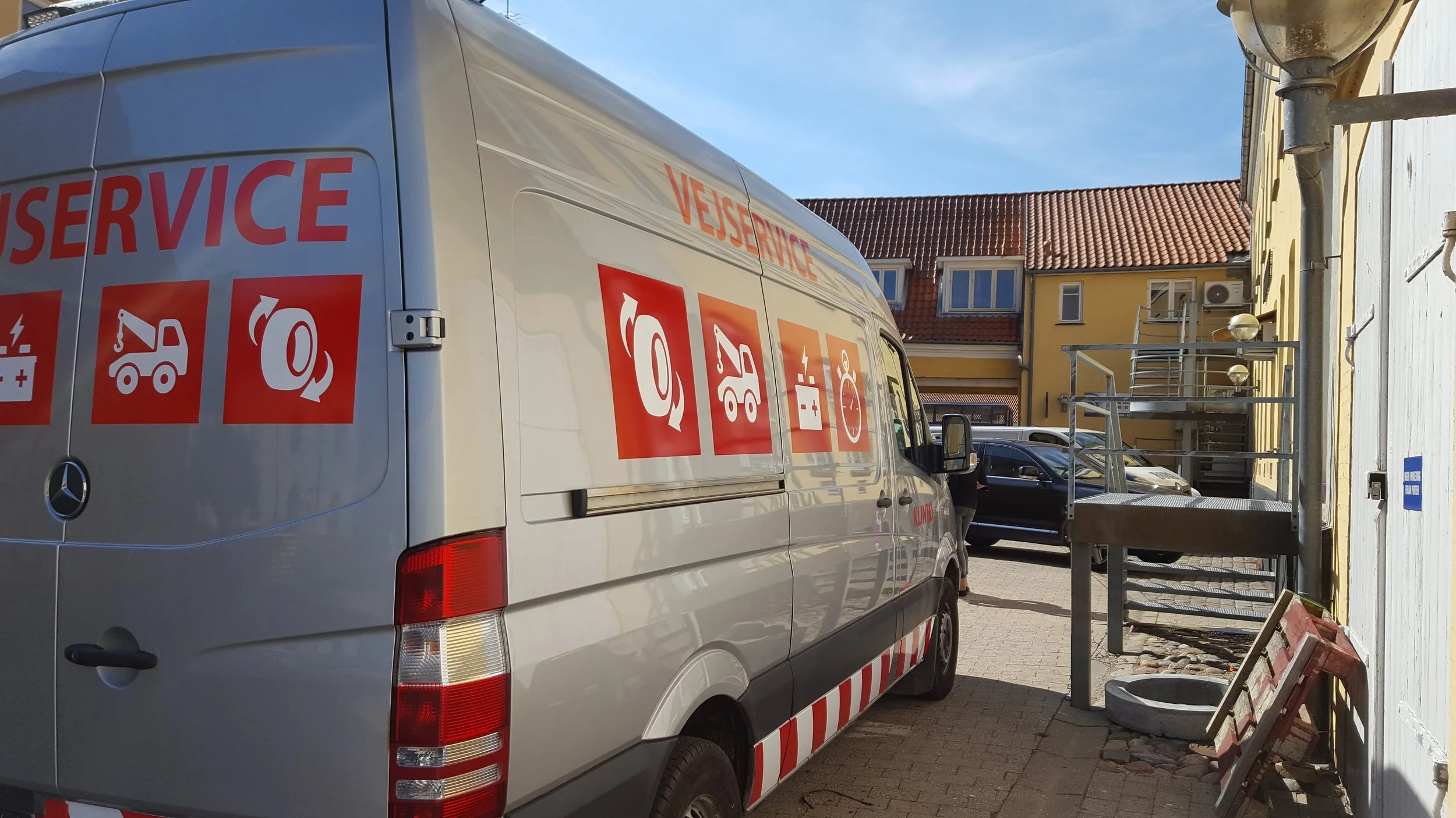 vejservice 2.jpg