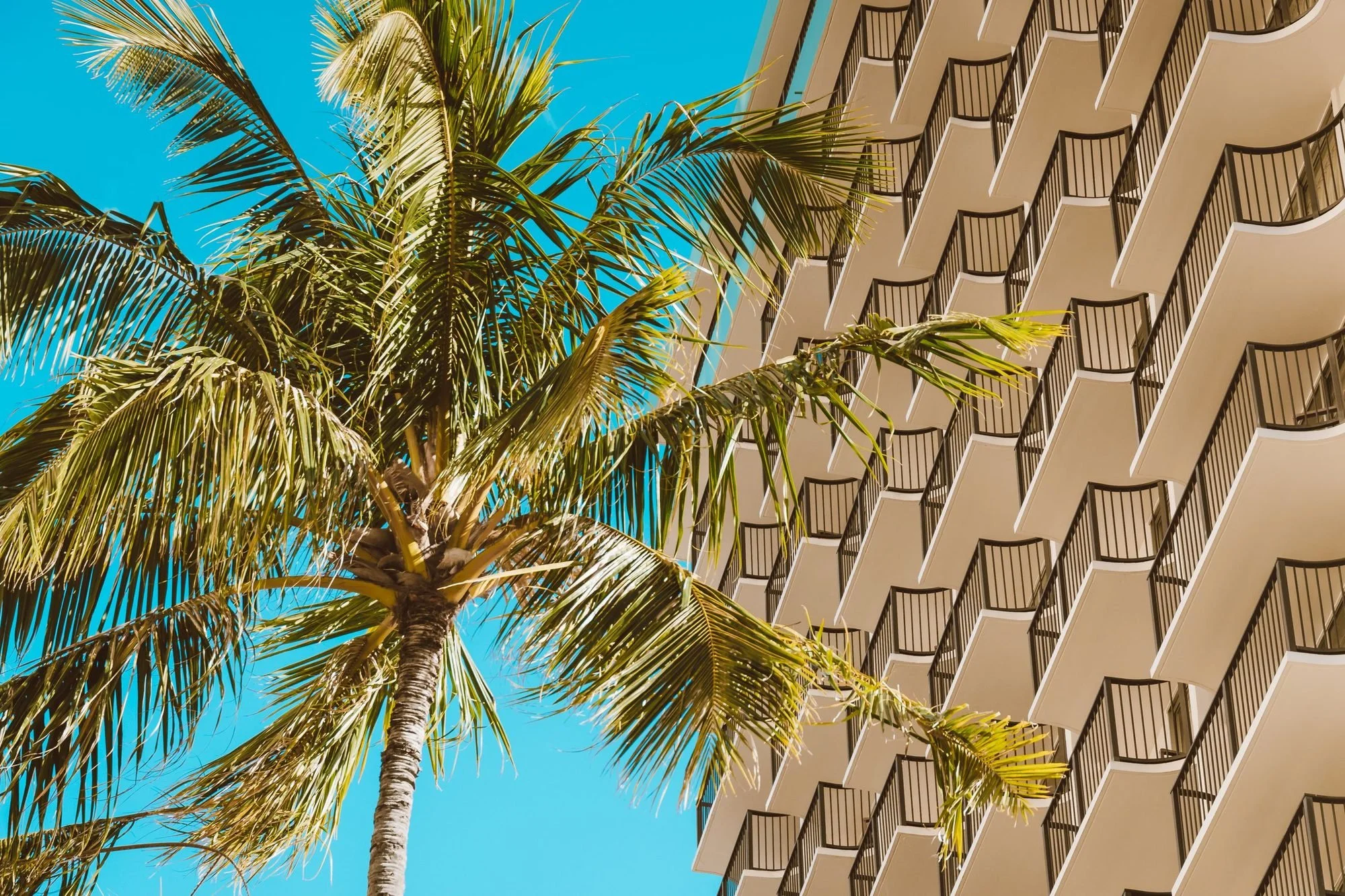 Florida's New Condo Law (HB 913): What Changed July 1 for Owners, Buyers and Investors