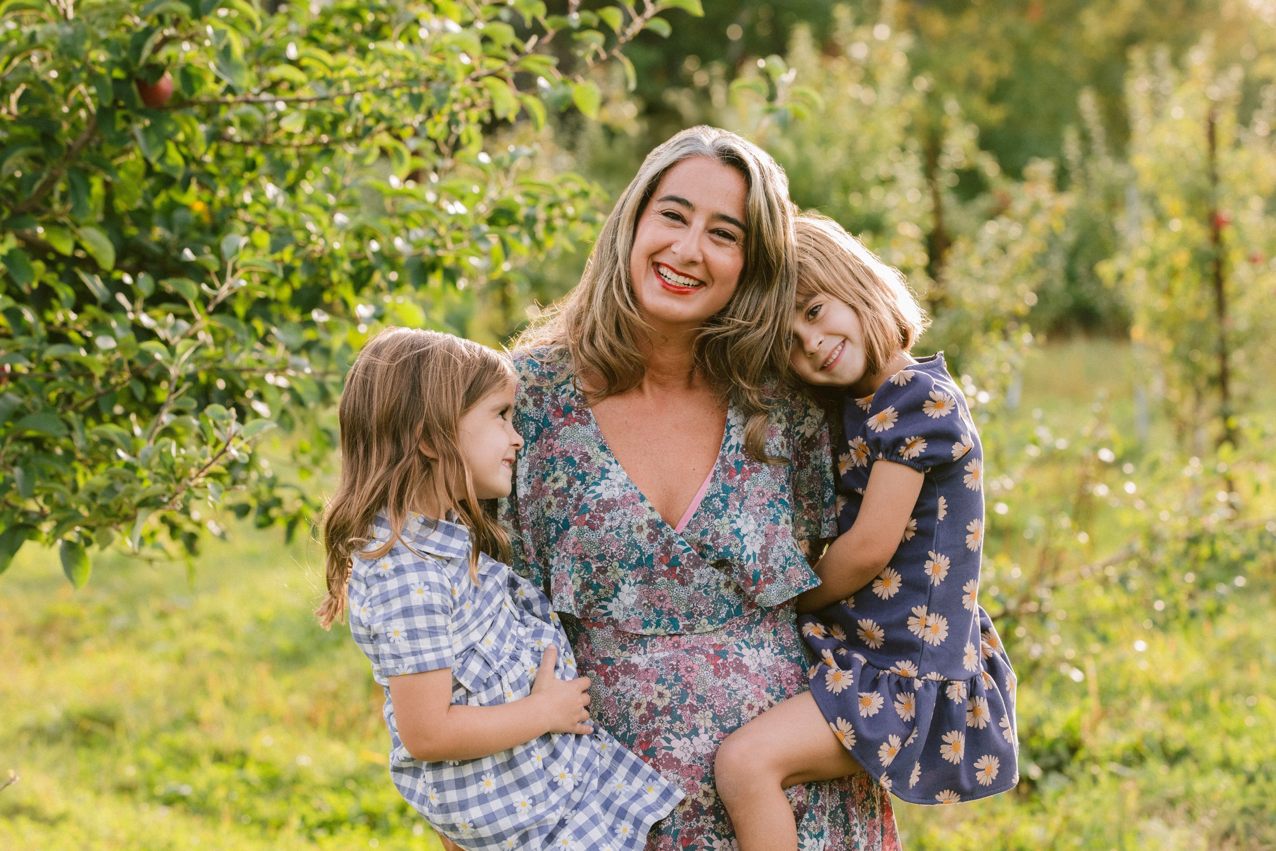 maine-apple-orchard-family-photography-10.jpg