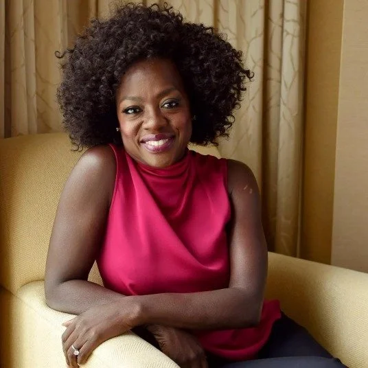 Can we just take a moment for the phenomenal Viola Davis?! 👑 This Black History Month, we're bowing down to a queen who embodies strength, authenticity, and profound grace, all while fiercely embracing her natural crown.

Viola's journey reminds us 