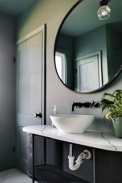 Why Real Estate Investors Are Using Color Drenching as a Low-Cost Upgrade in STRs and Rentals