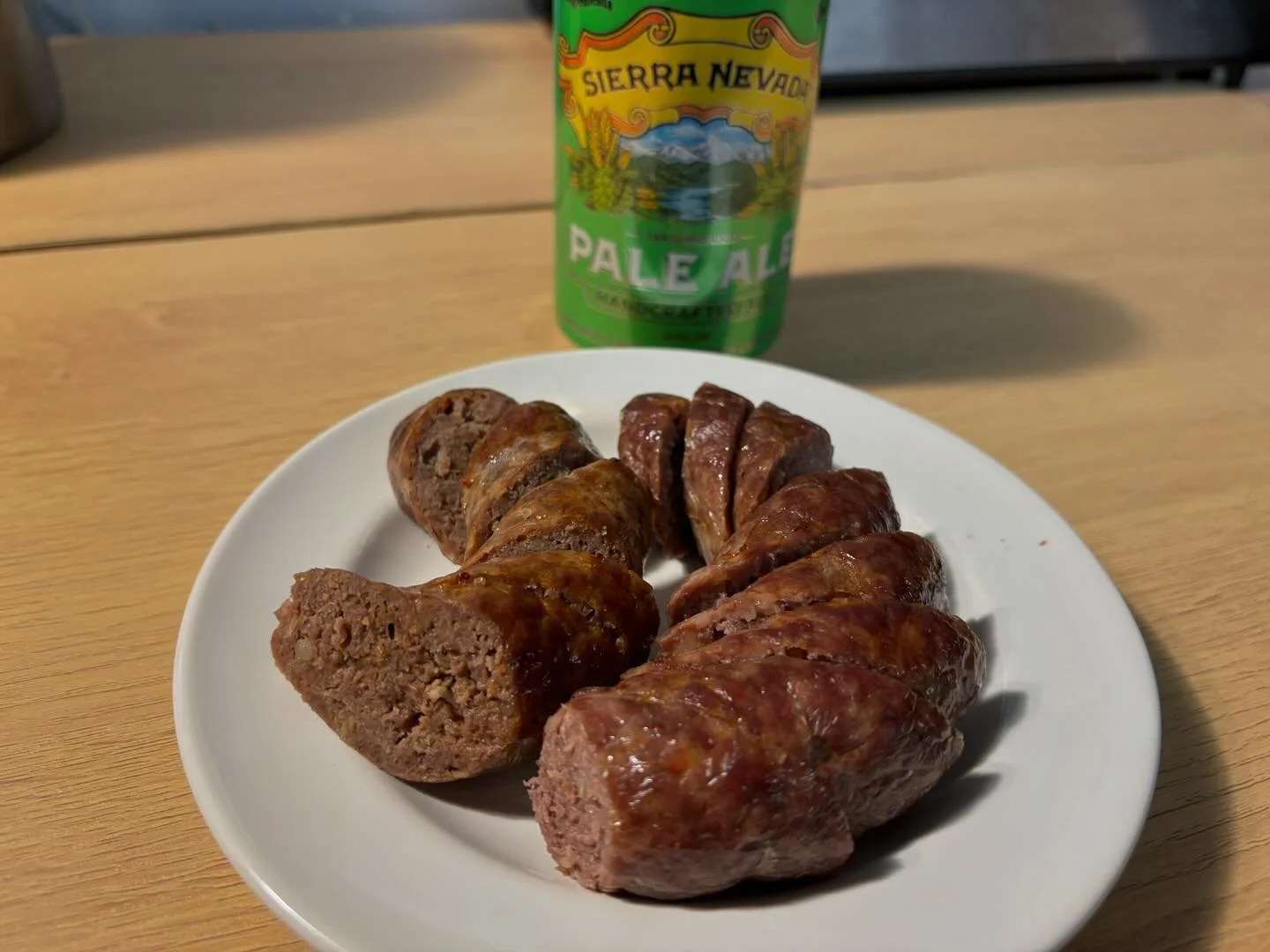 Out-f@*#ing-standing!!!!! First time making venison sausage in a long time and I'm so glad to be back in the habit. These are two of 65 I made today during some much needed contemplation/introvert time.

The pairing with @sierranevada pale ale was su
