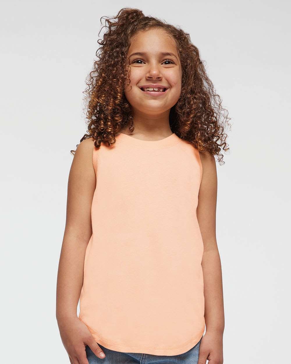 LAT_2692_Peachy_Front_High_Model.jpg