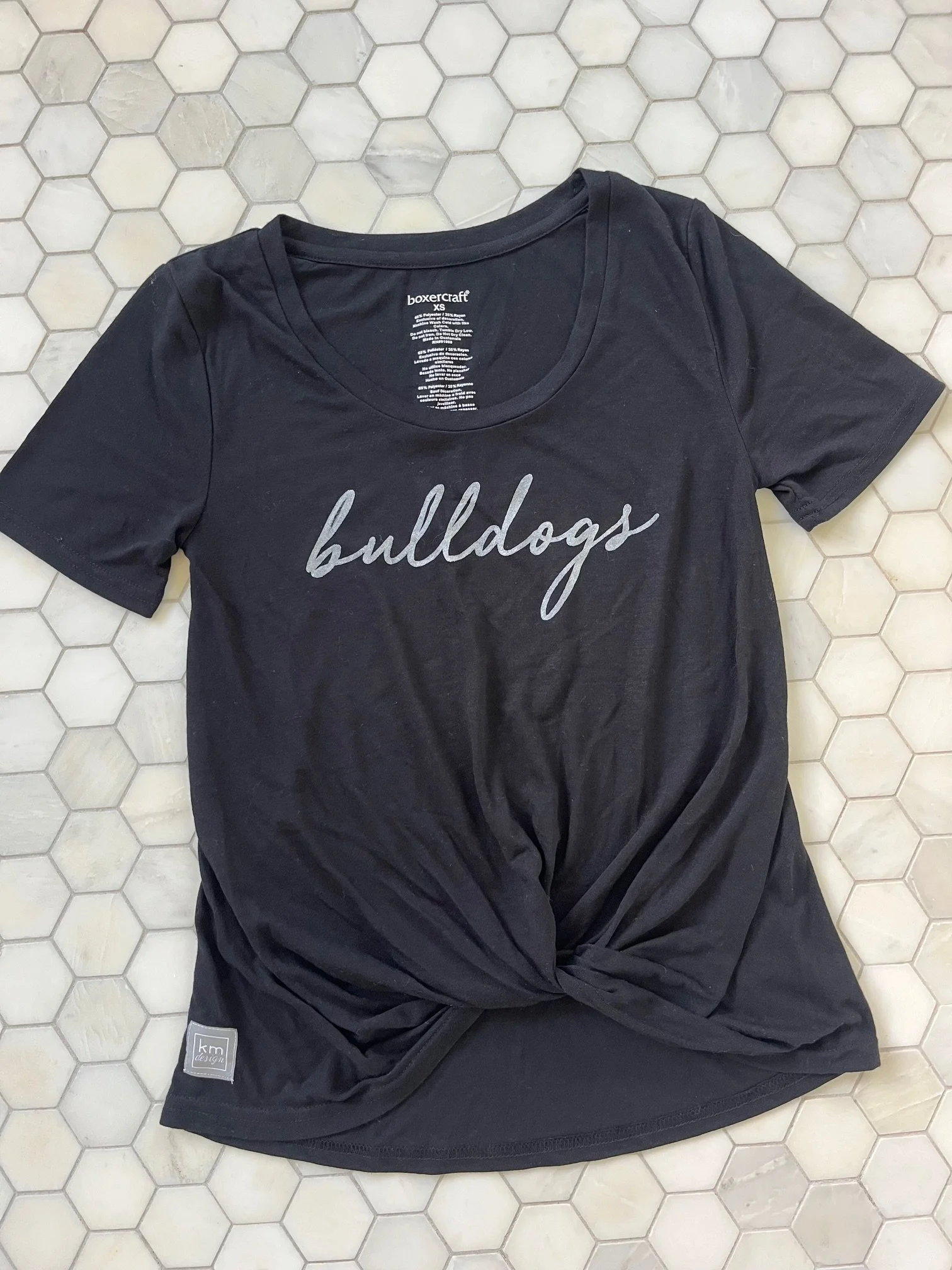 BULLDOGS Twisted Tee