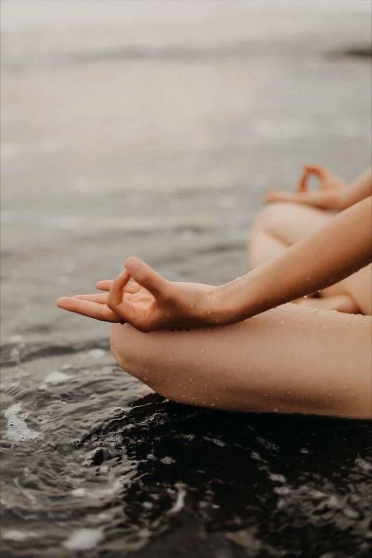 5 Differences Between Mindfulness and Meditation.jpeg