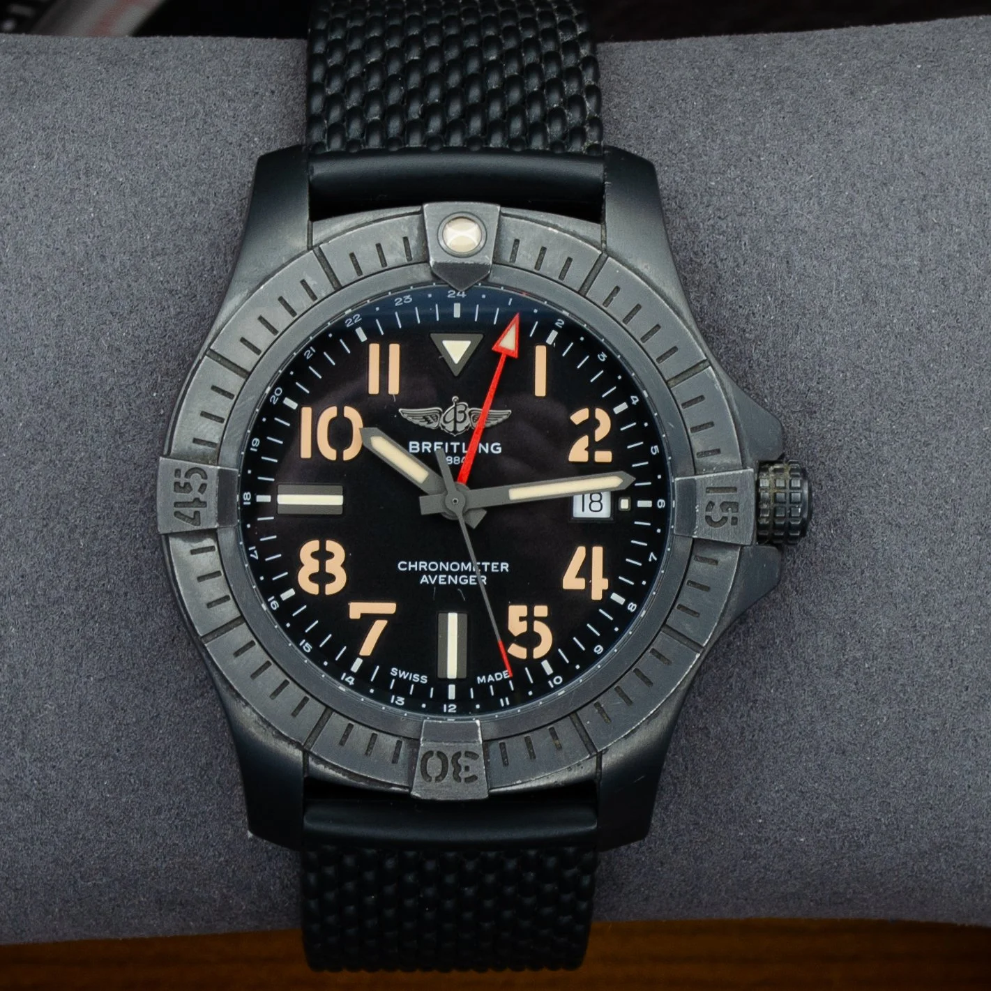 Breitling Avenger Night Mission - Complete Set