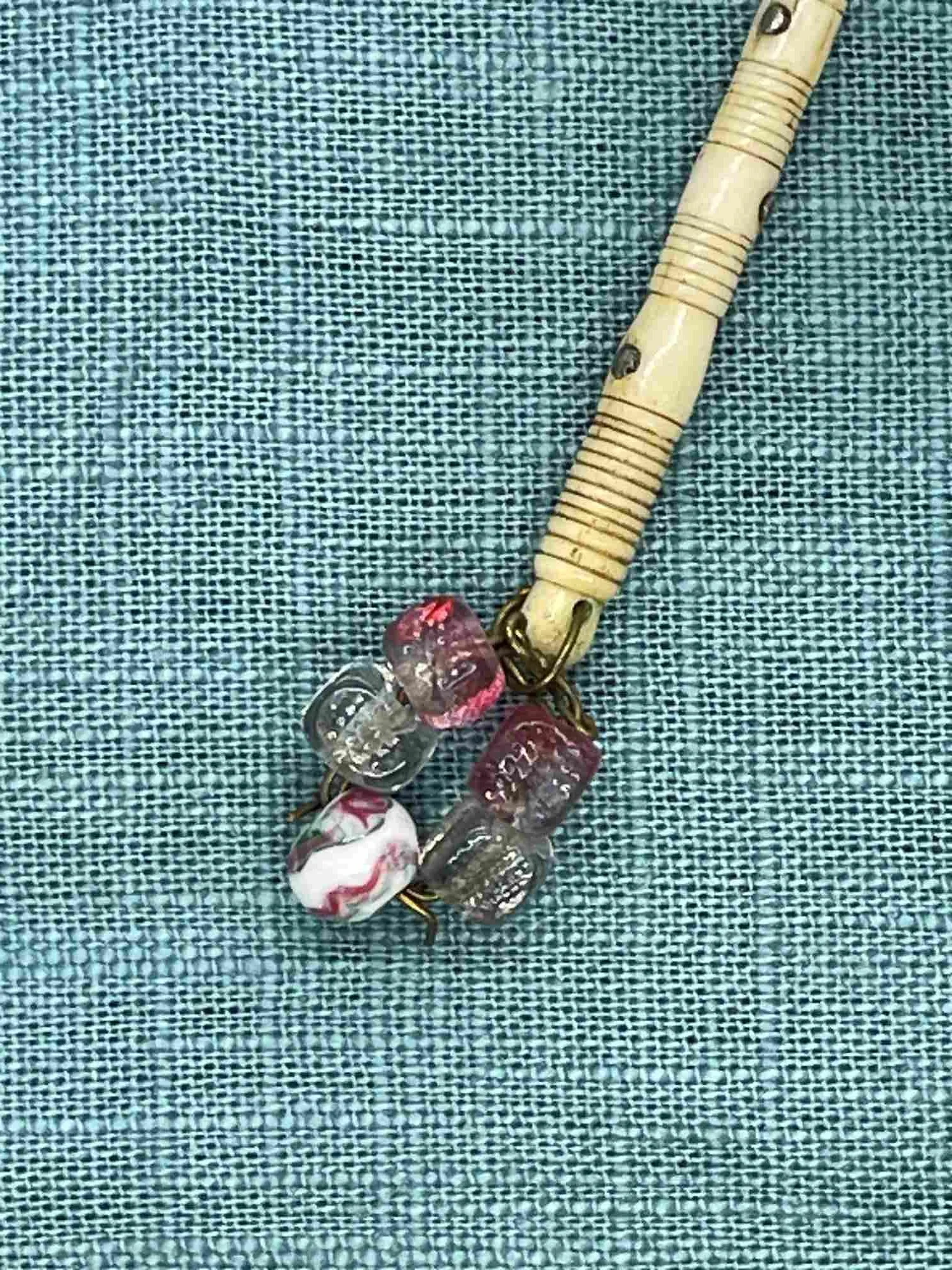 W4 Antique bone spangle.JPG
