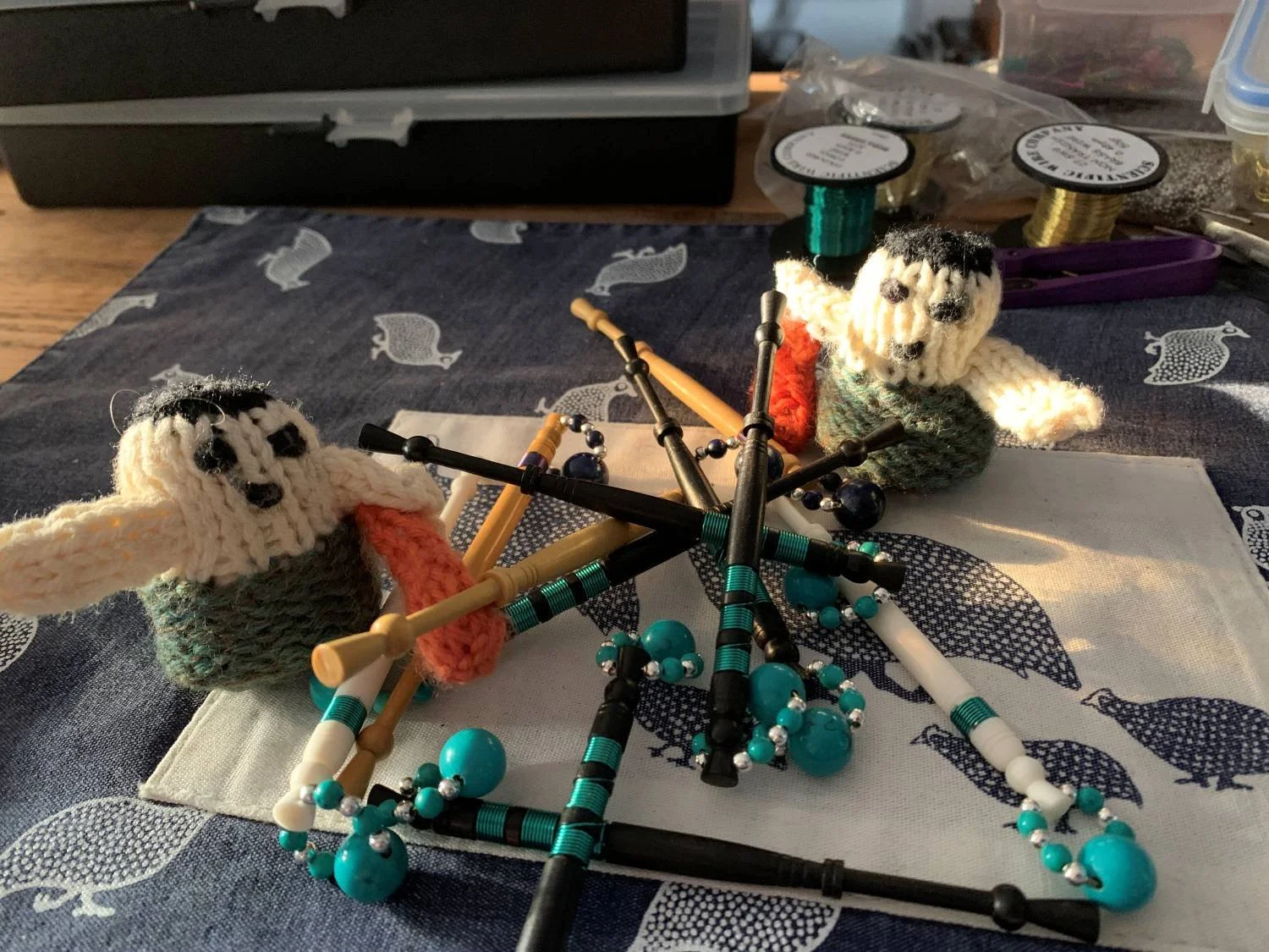Introducing the #peskyknittedcavemen