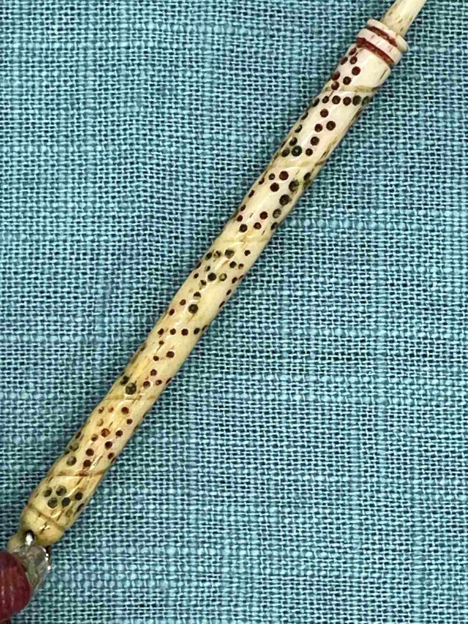 W11 Antique bone shaft d.JPG