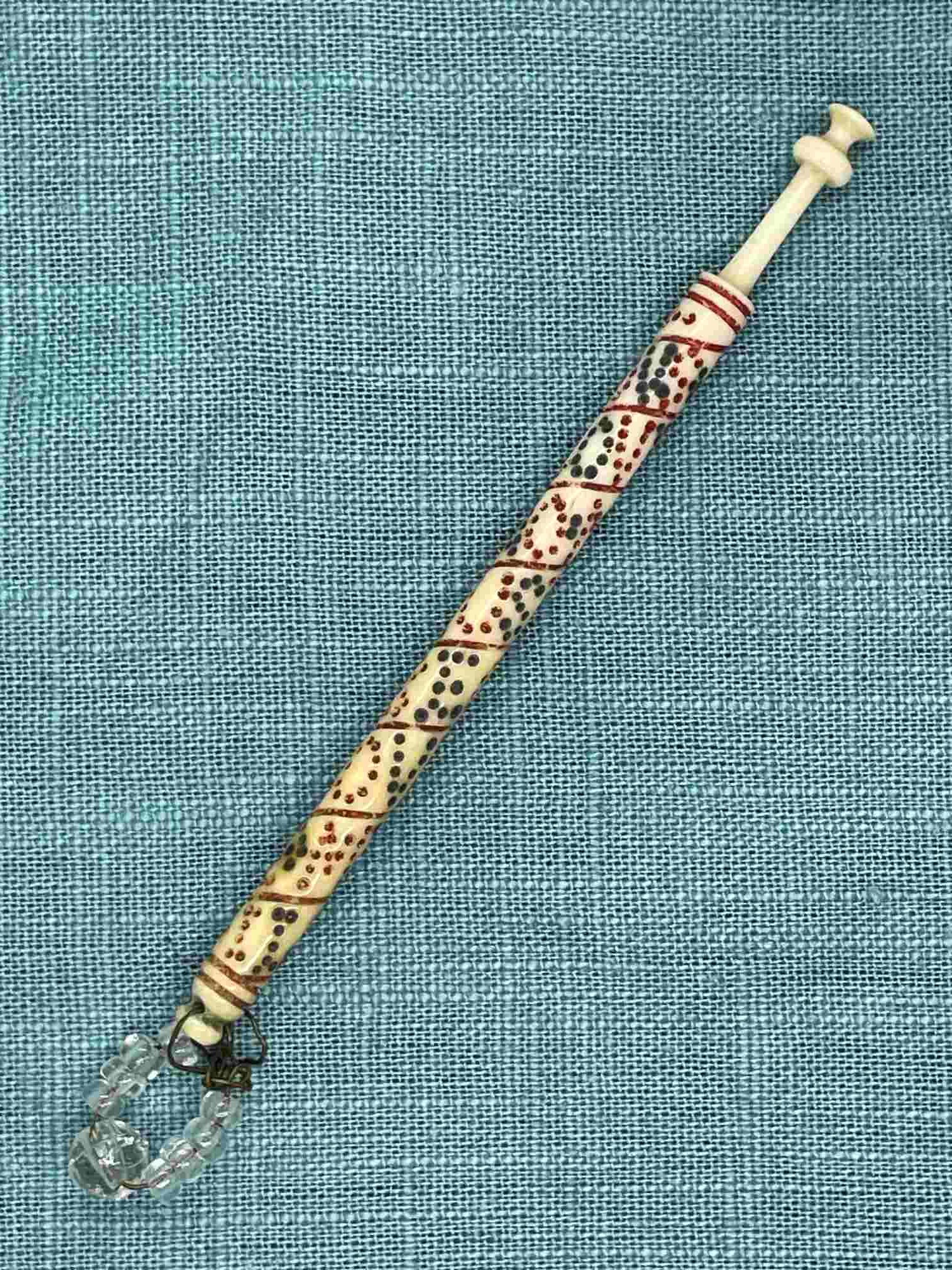 W10 Antique bone back.JPG