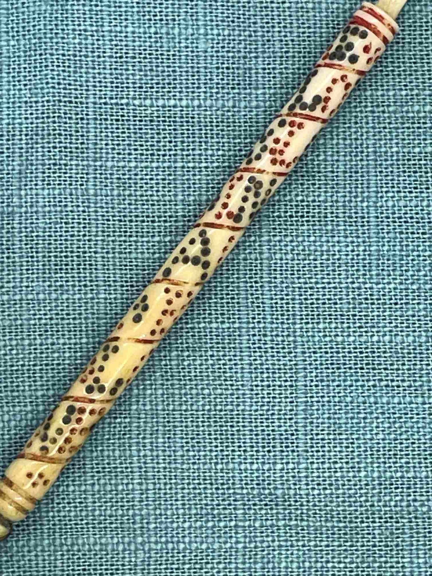 W10 Antique bone shaft b.JPG