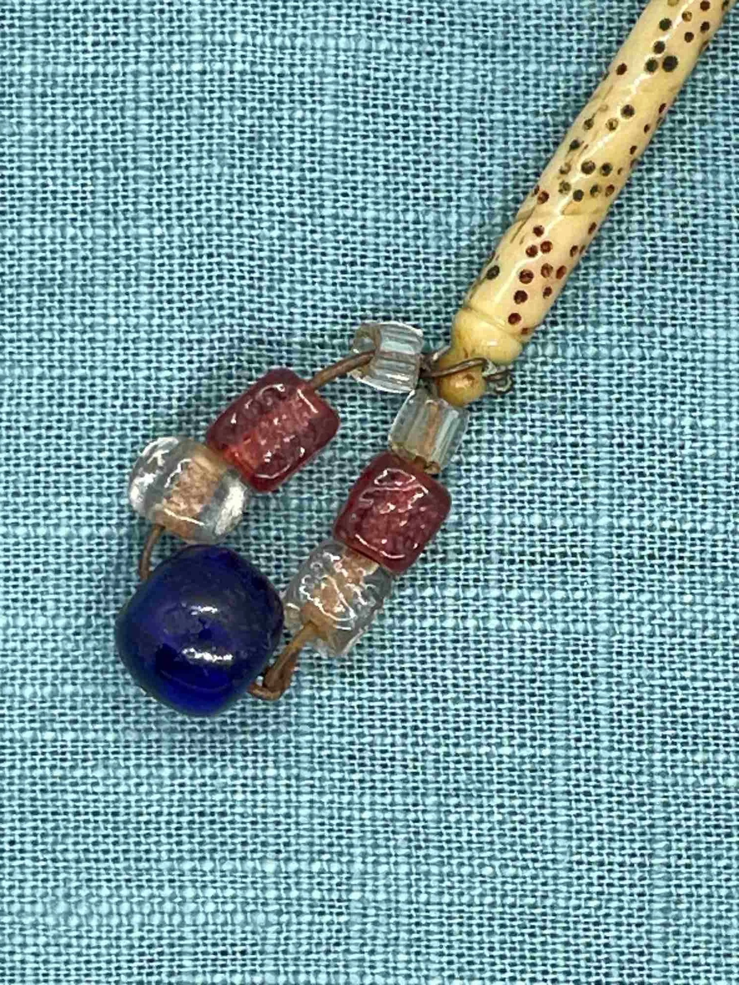 W11 Antique bone spangle.JPG