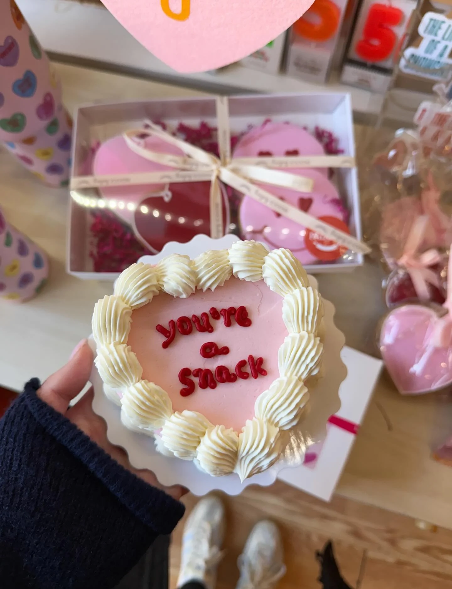 my kind of love letter, written in frosting &hearts;️

@padocabakery mini conversation heart cakes are available now for preorder through Sunday 2/8! They sold out super fast last year so get it while you can.