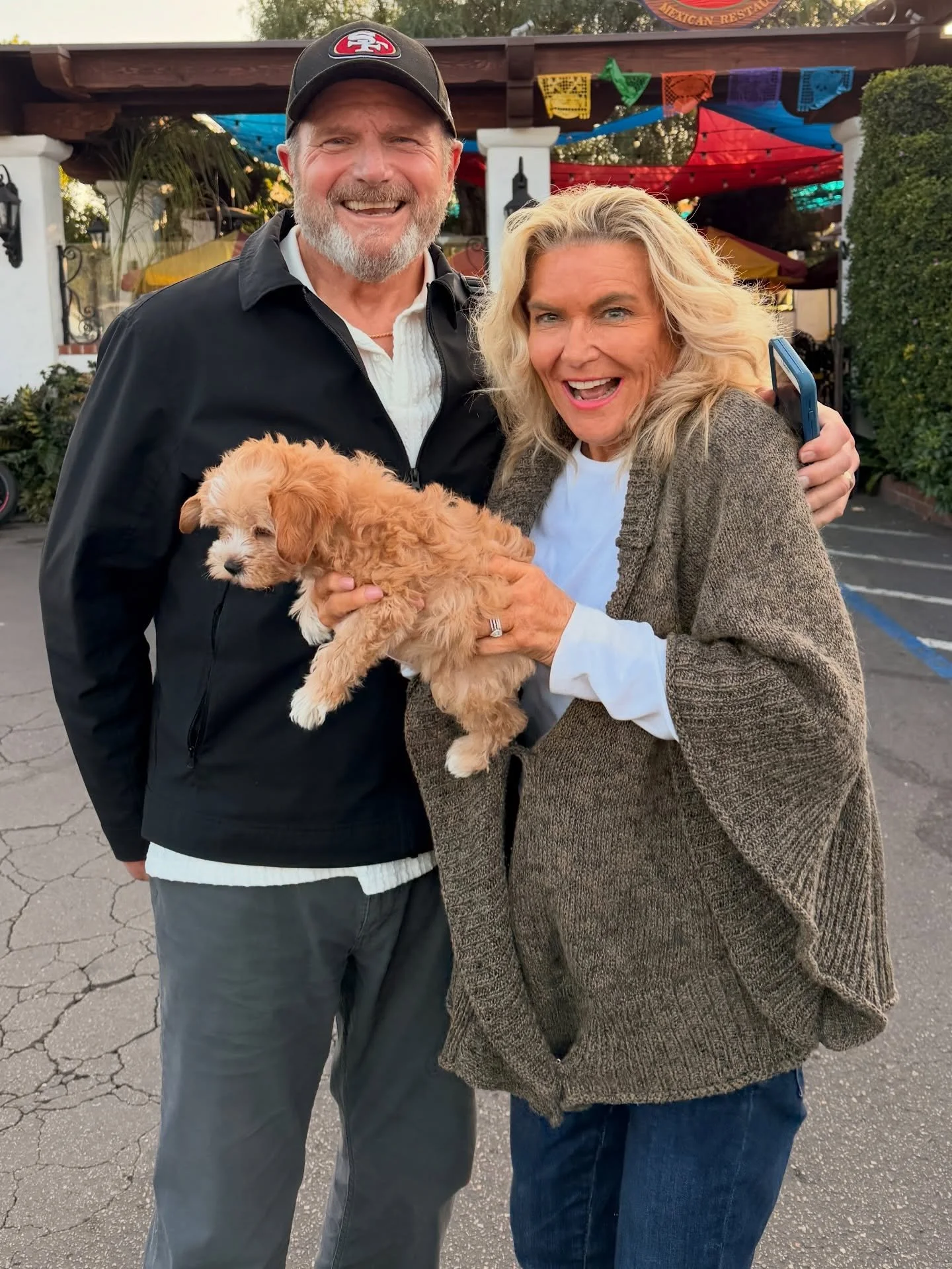 Merry is off to her new hone. 🎄🐾