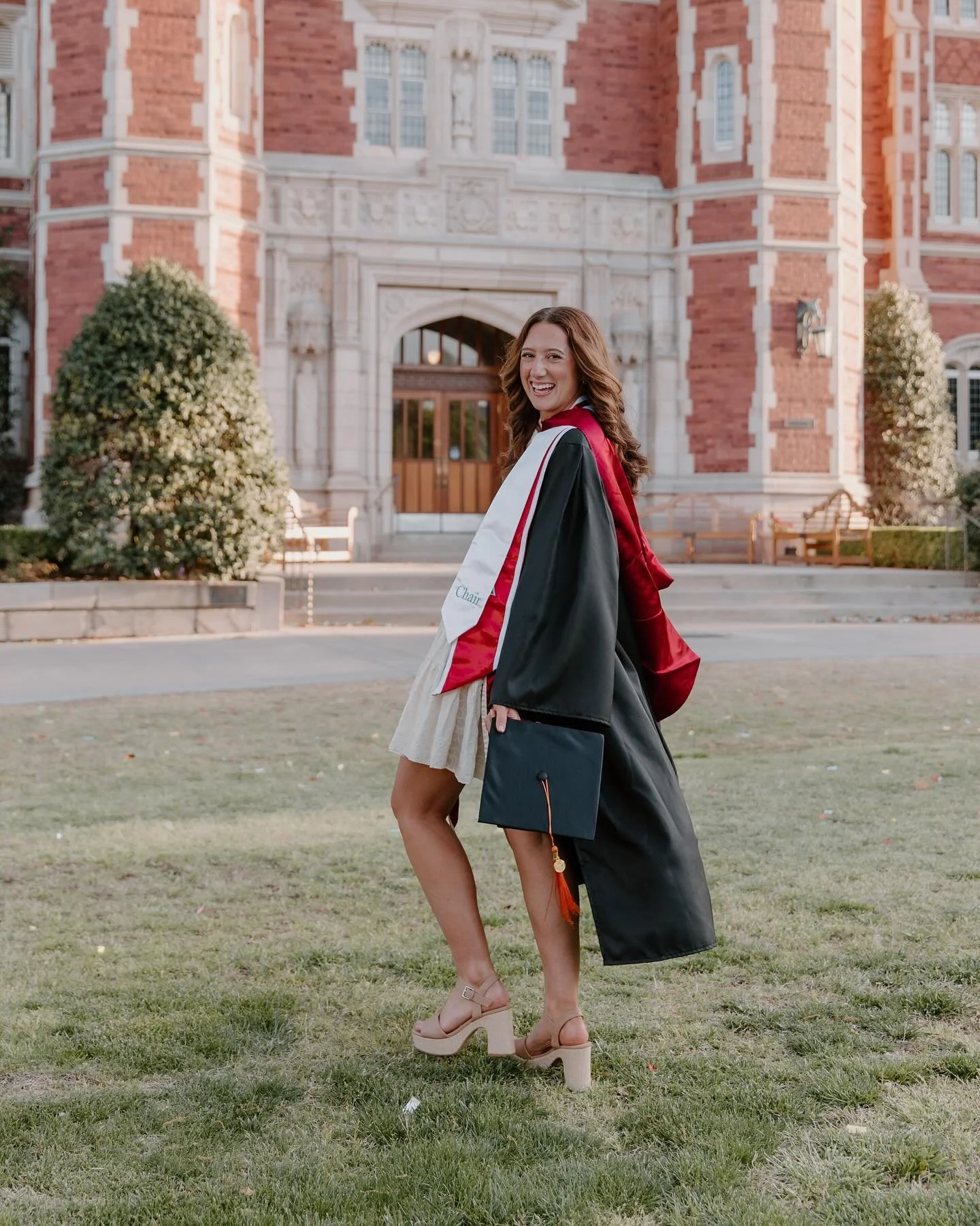 Graduation is just over a week away and it&rsquo;s so hard to believe!! I&rsquo;ve loved getting to take grad pics for my sweetest friends and getting to know so many more faces! I&rsquo;m soaking up the last couple weeks I have here in Norman ❤️