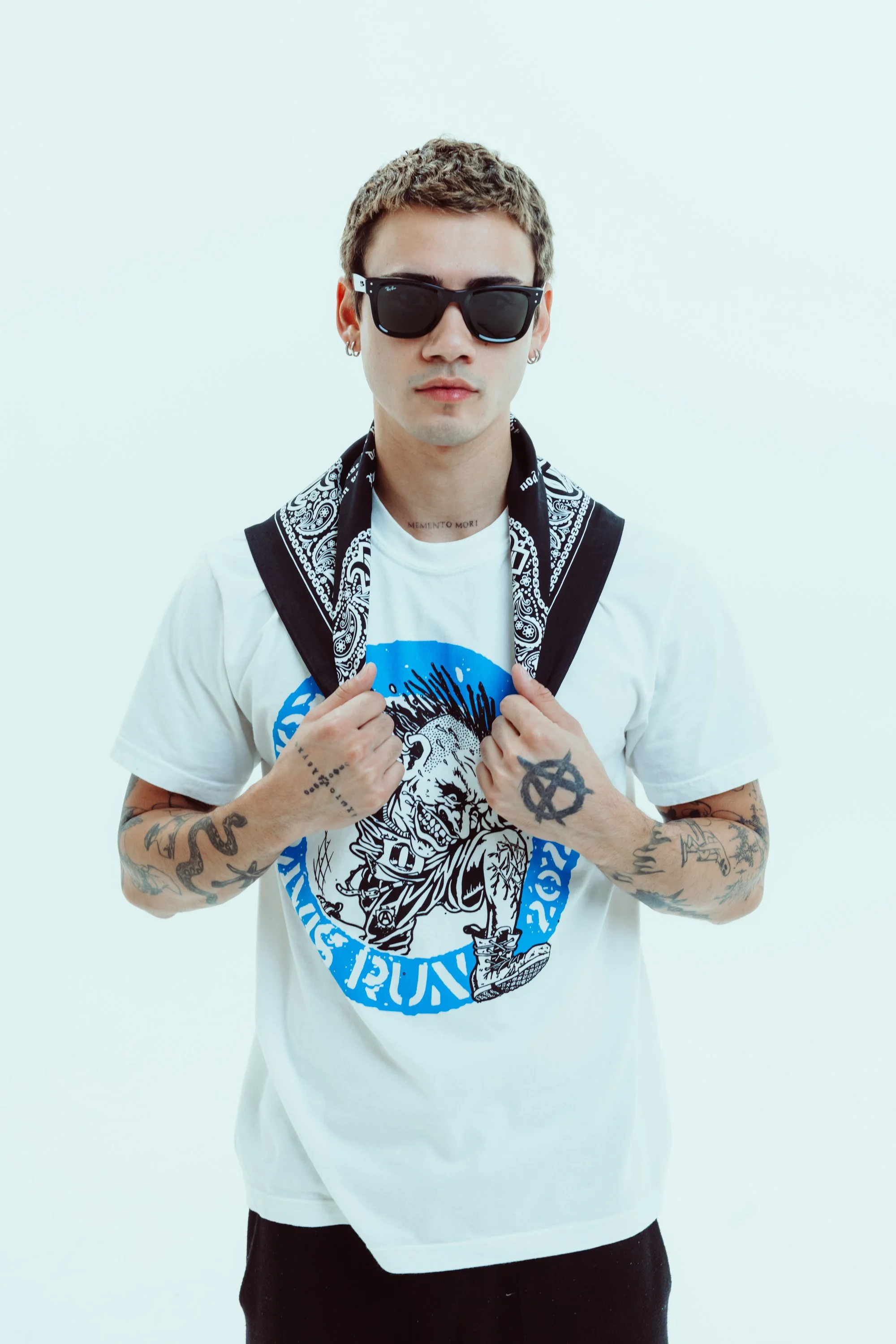 DanielRojas-FogAgain-MI-RTR-Merch-74.jpg