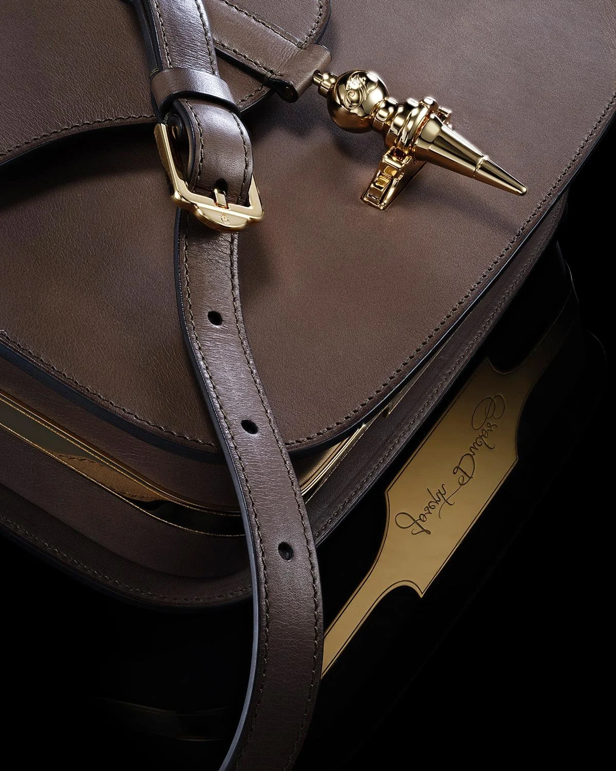 luxury-leather-handbag-editorial-photography-03.jpg