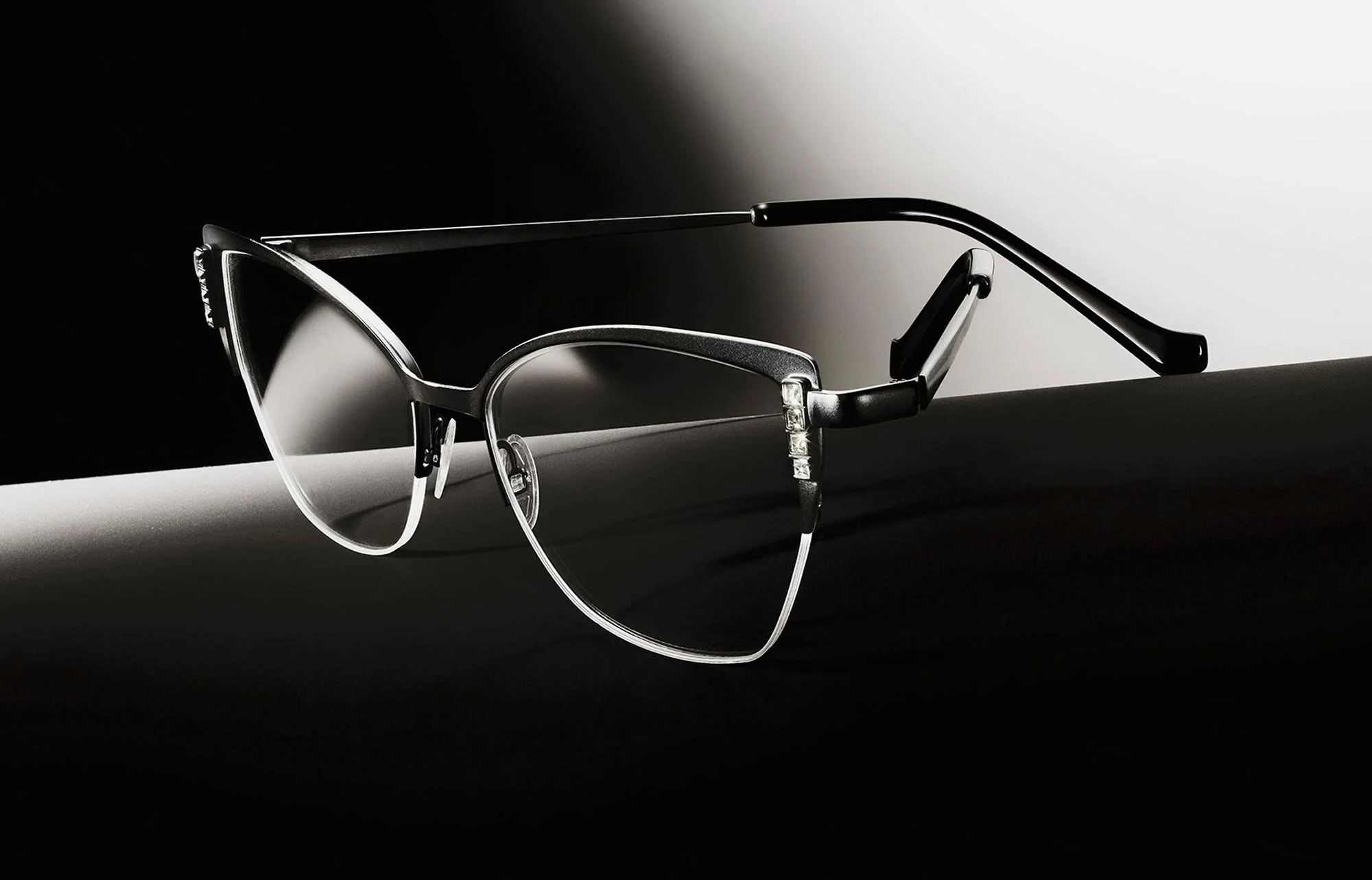 luxury-eyeglasses-product-advertising-photography-03.jpg