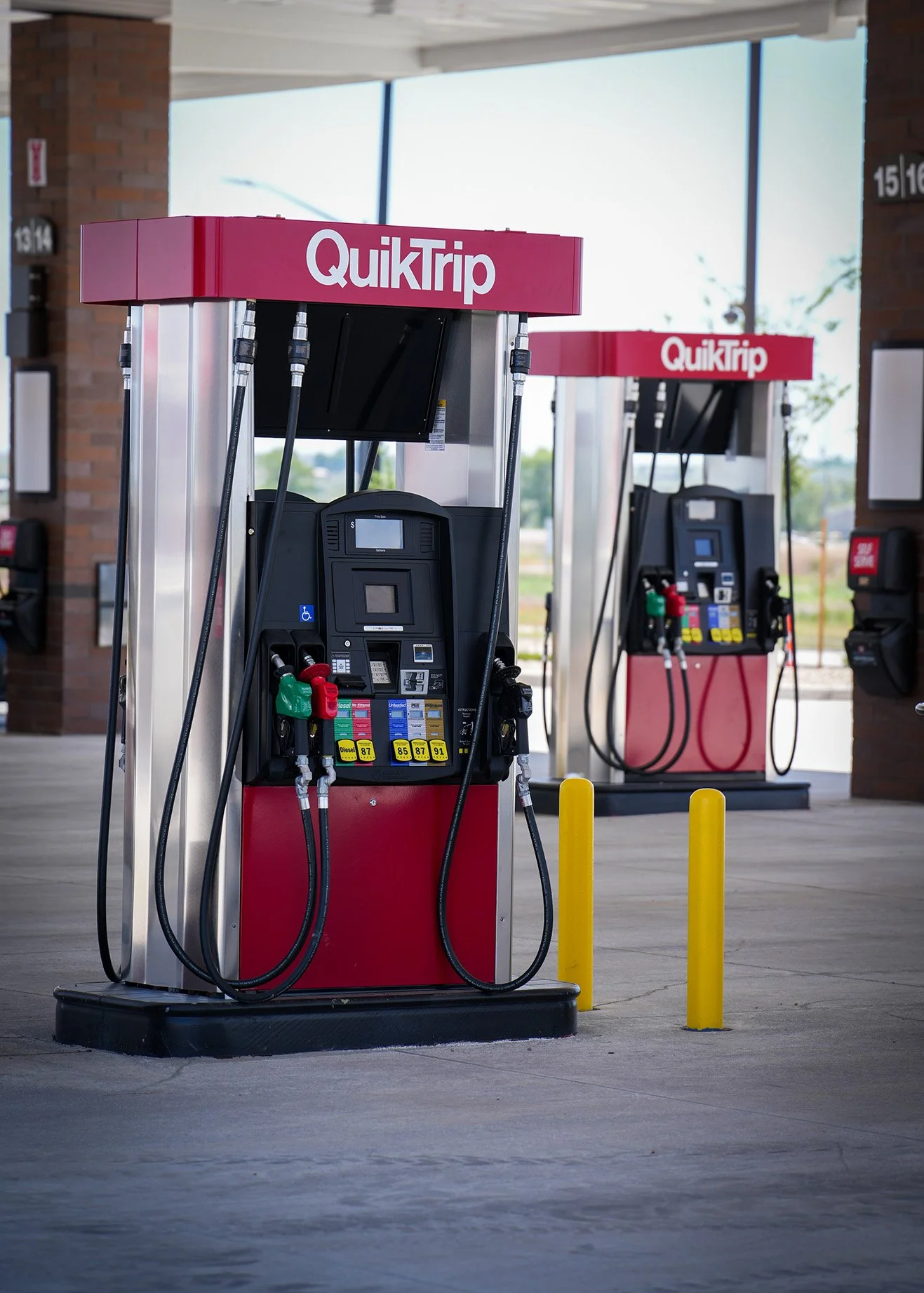 Quick Trip Exterior 2.jpg