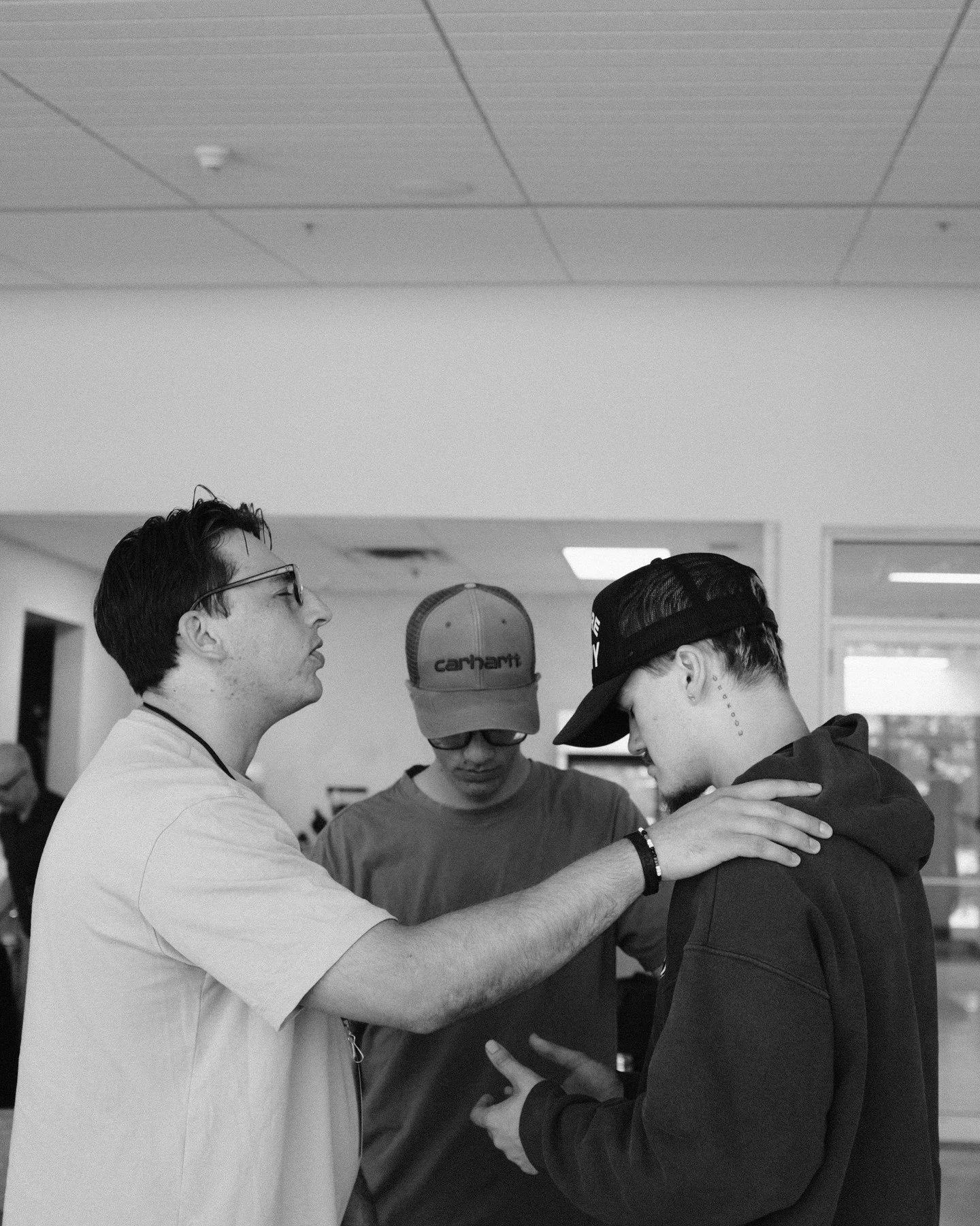 A peek into a normal day on campus 😭⁠
⁠
We can&rsquo;t believe that we get to steward a space that feels this special&mdash;where learning, prayer, and sharpening conversations all happen so naturally. Grateful doesn&rsquo;t even begin to cover it.⁠