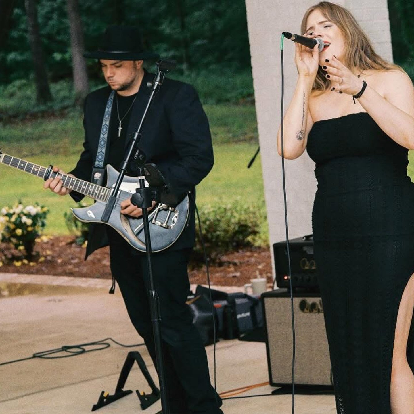 POV: You’re dancing with your favorite people and the live band sounds just right 🎤💍
This wedding opted for our 4-piece setup, but we’ve got options for every vibe—from intimate to full party mode. Let’s make your day sound