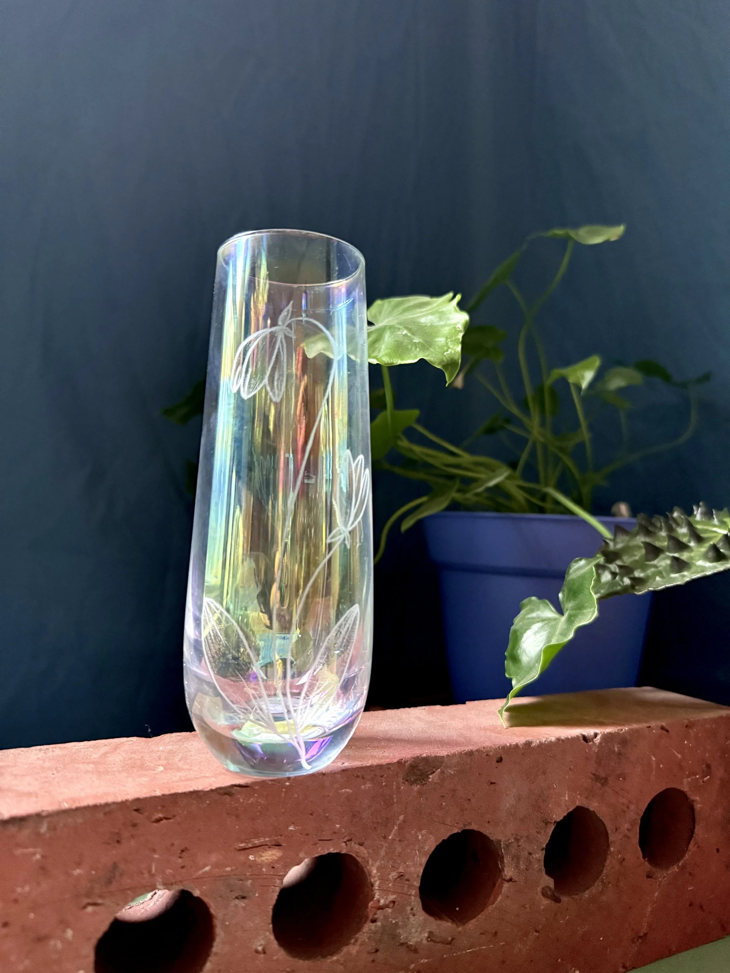 snowdrop champagne flutes