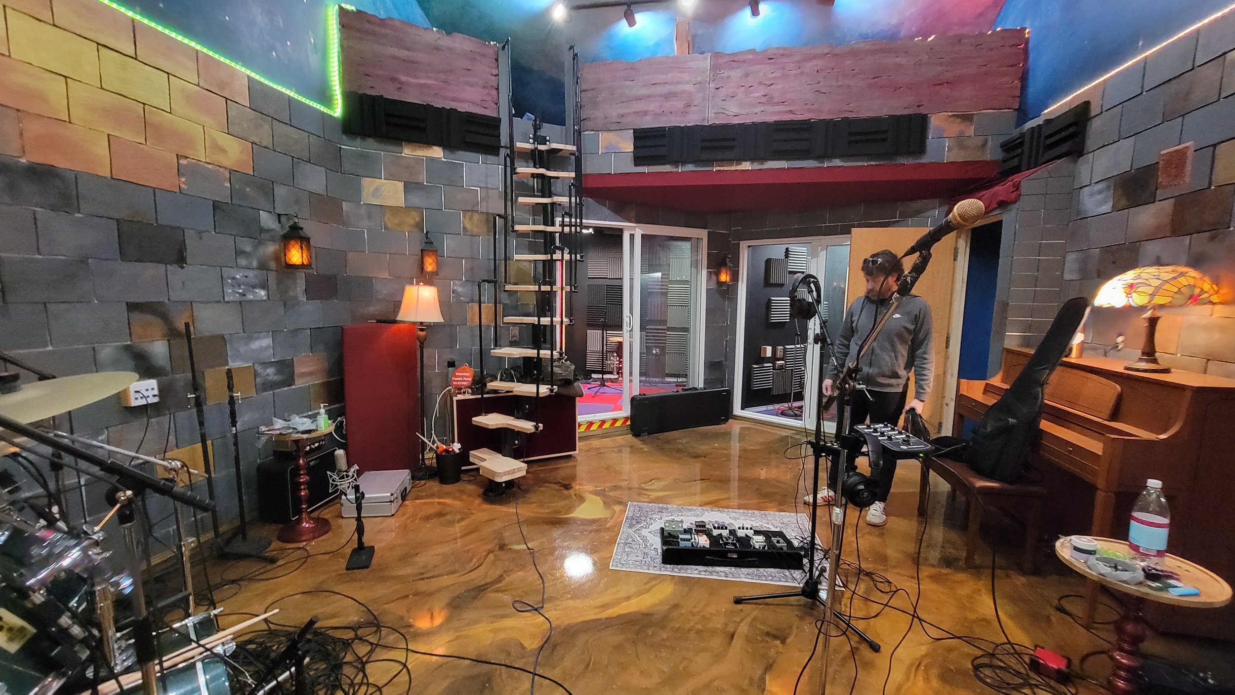 tracking01.jpg