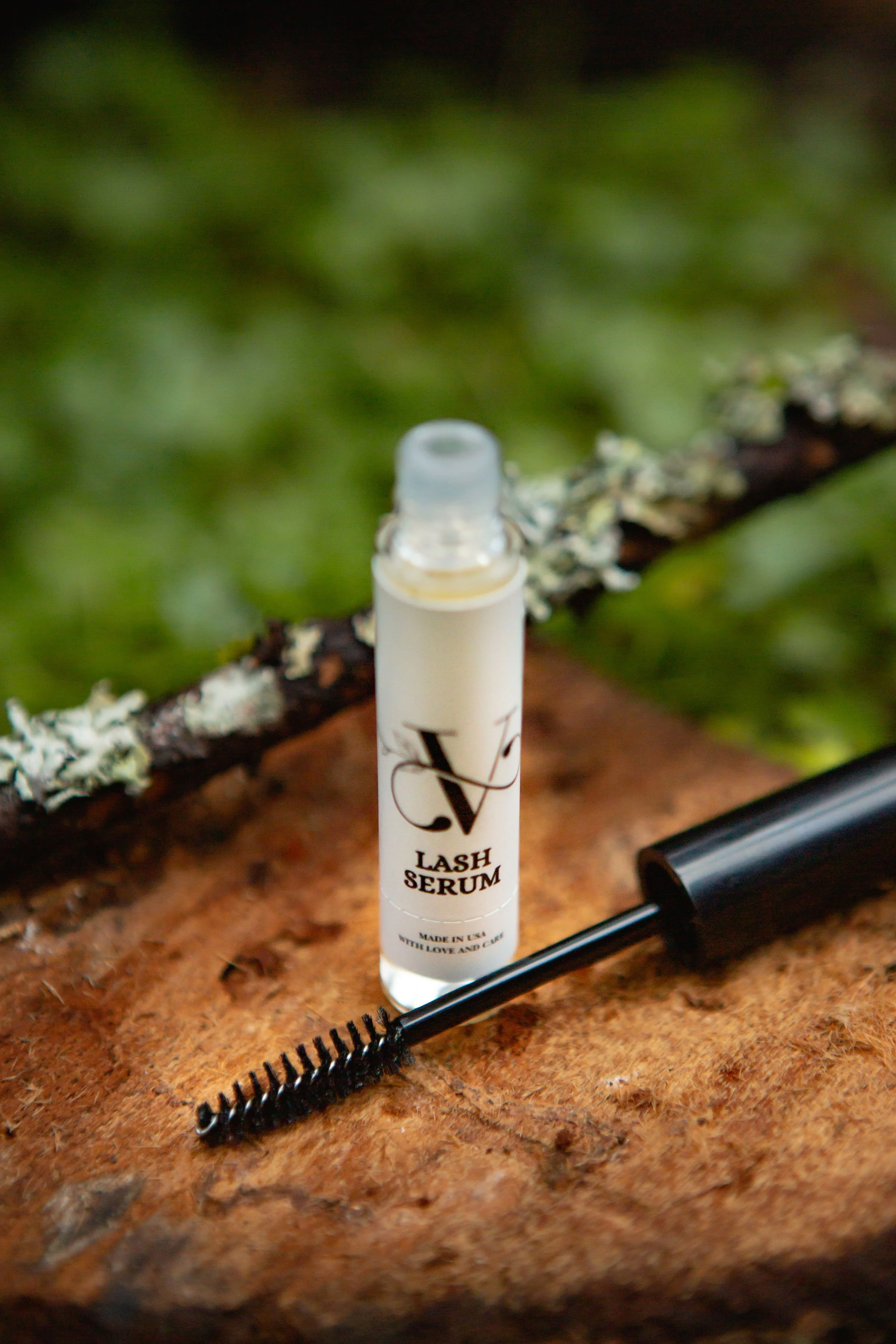 LashSerum-4.jpg
