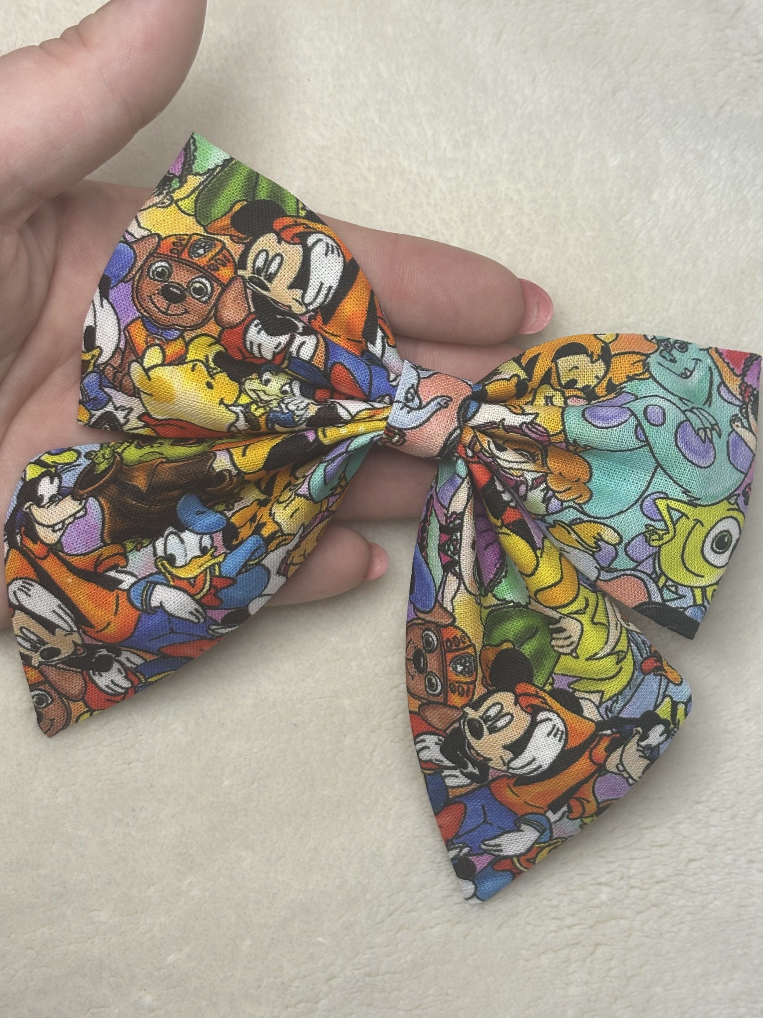 Character occasion bow