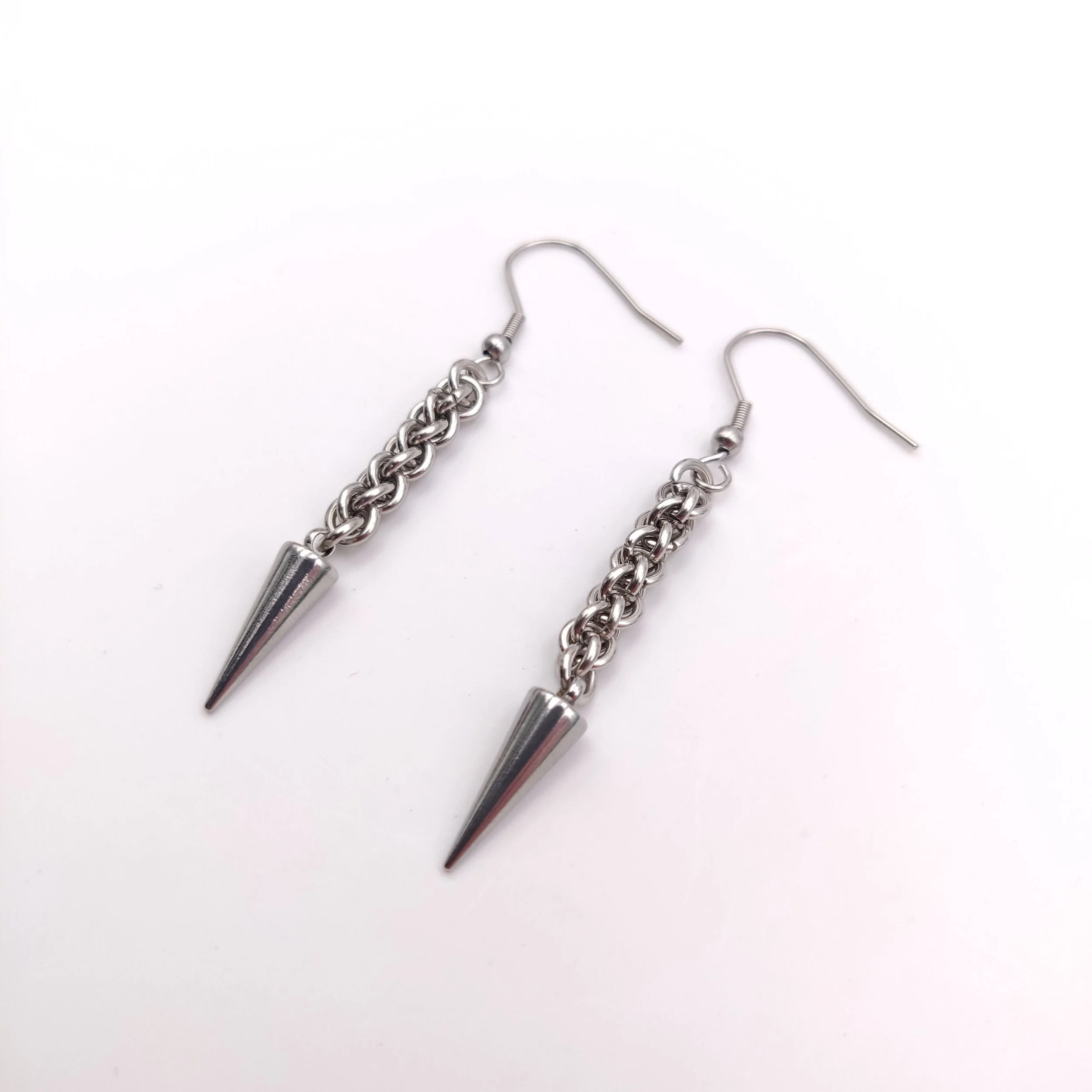 Inox-boucles-doreilles-spiky-rope-2.jpg