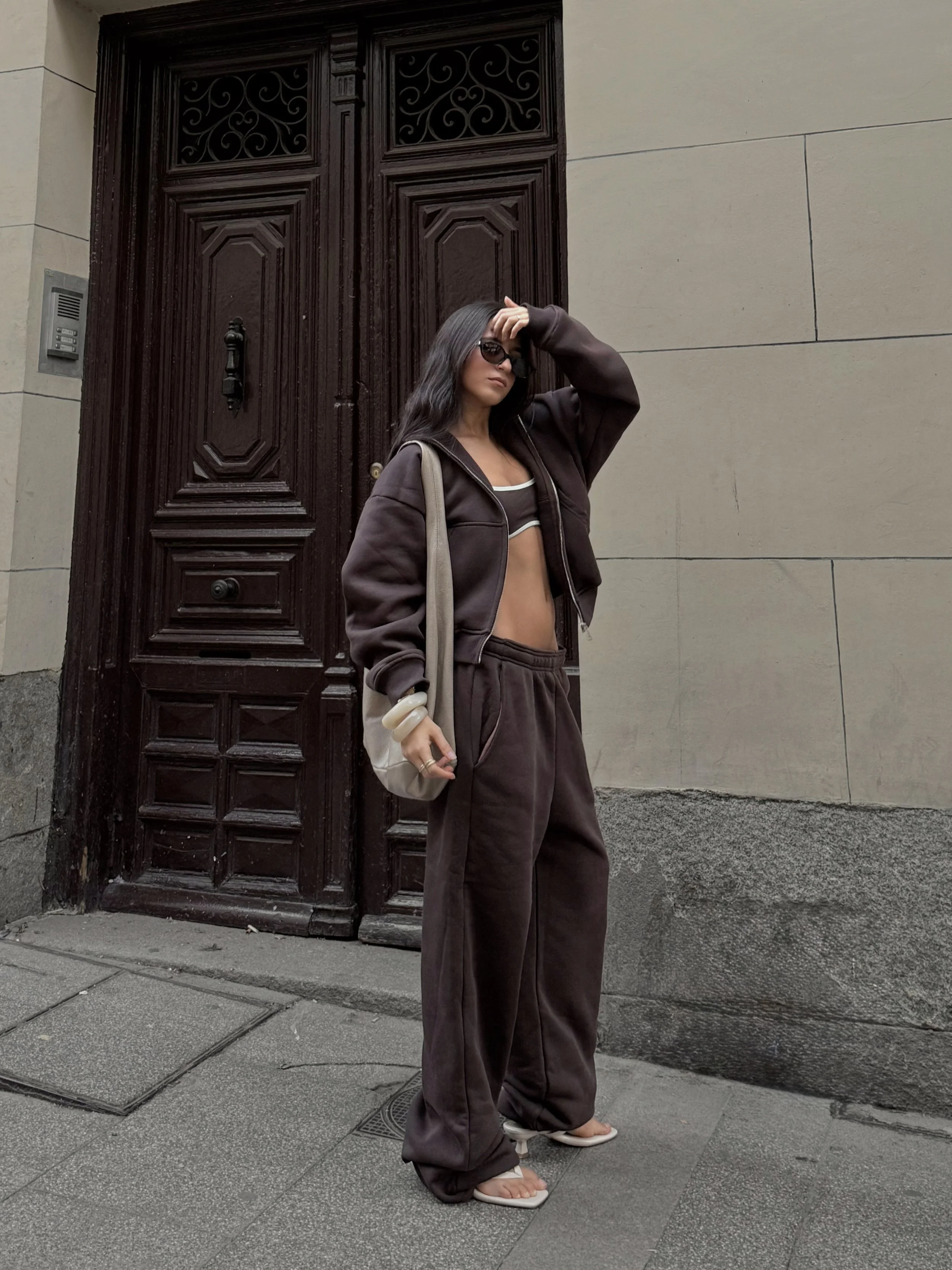 Bianca Barese Estilista de Moda Certificada por Vogue Servicios UGC para Marcas de Moda Online. Asesoramiento de Imagen Online