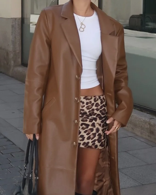 Creación de contenido de moda, estilismo para Instagram, asesoría en TikTok, contenido estético, fashion content, para marcas y agencias PR, showrooms en Madrid Serrano, servicios online y remotos, fashion stylist certificada por Vogue España