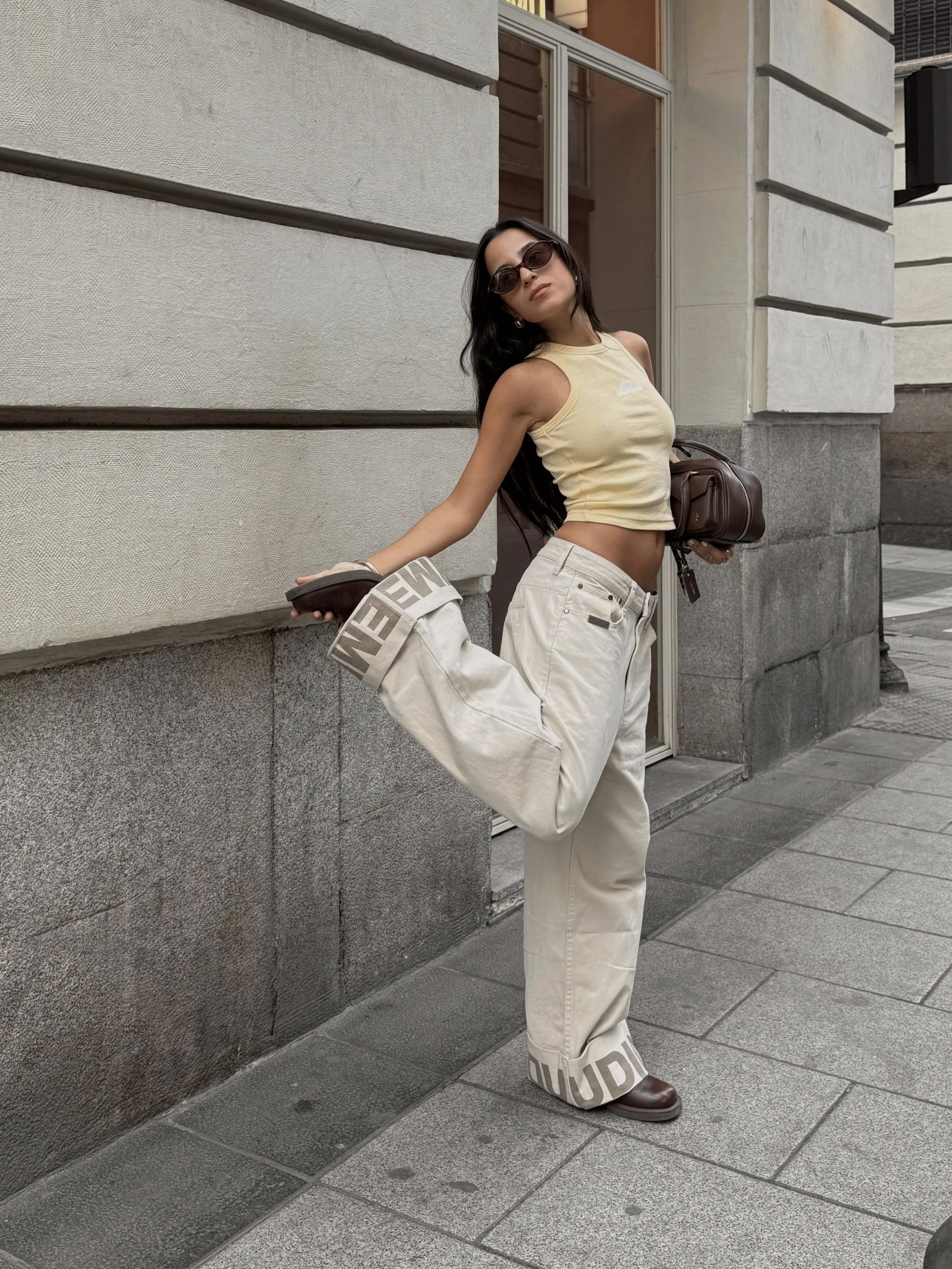 Bianca Barese Estilista de Moda Certificada por Vogue Servicios UGC para Marcas de Moda Online. Asesoramiento de Imagen Online