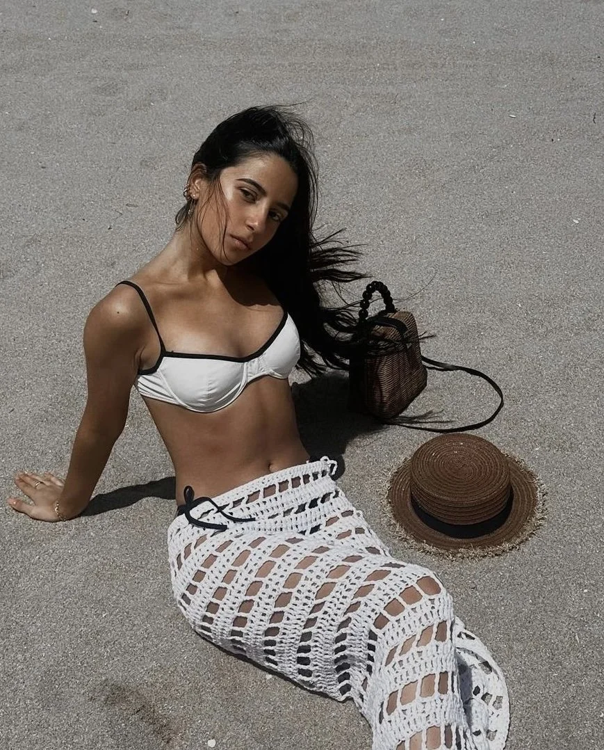 Bianca Barese Estilista de Moda en Madrid Certificada por Vogue España Servicios UGC para Marcas de Moda Online. Asesoramiento de Imagen Online. Comunicadora de Moda. Editoriales para Revistas de Moda. Editoriales para Marcas de Moda 