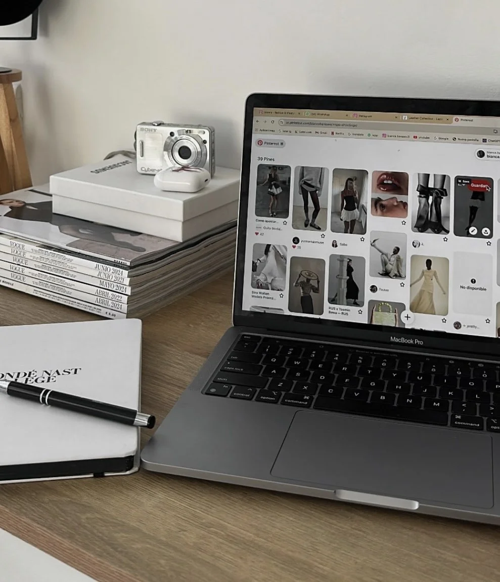 Capsula personalizada on line ON LINE EXPRESS LOOKS CREATOR