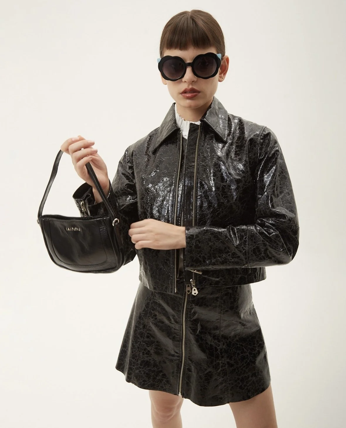 Buscando estilista junior, reclutamiento de estilistas de moda, agencia de estilistas de moda, contratación de asistentes de estilismo, ofertas de trabajo de estilista de moda, trabajos de estilista de moda en Buenos Aires, puestos de estilista junio