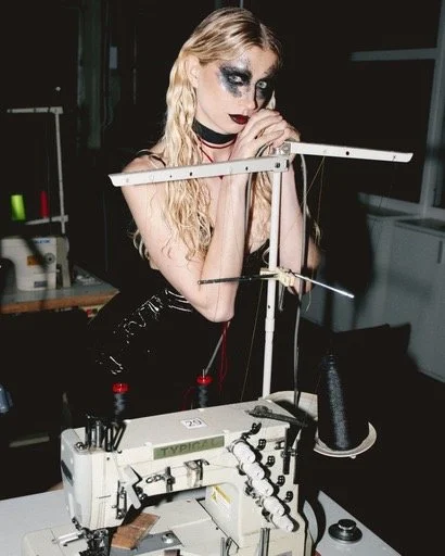 Looking for junior stylist, fashion stylist recruitment, fashion stylist agency, hiring assistant stylists, fashion stylist job openings, fashion stylist jobs in Madrid, junior stylist positions, fashion industry networking, fashion recruitment event