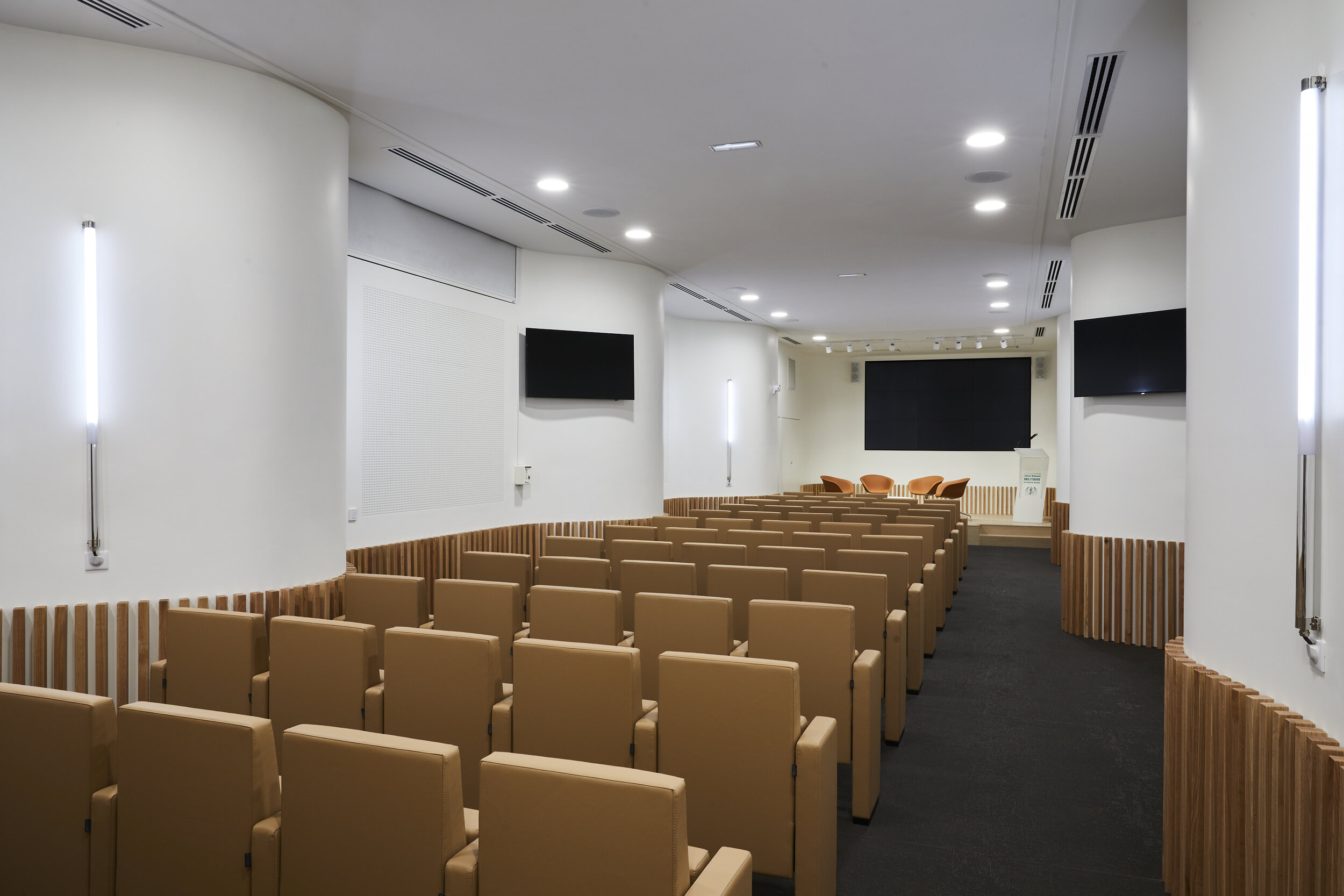 031219_FA ARCHITECTES_AUDITORIUM SSM_004.jpg