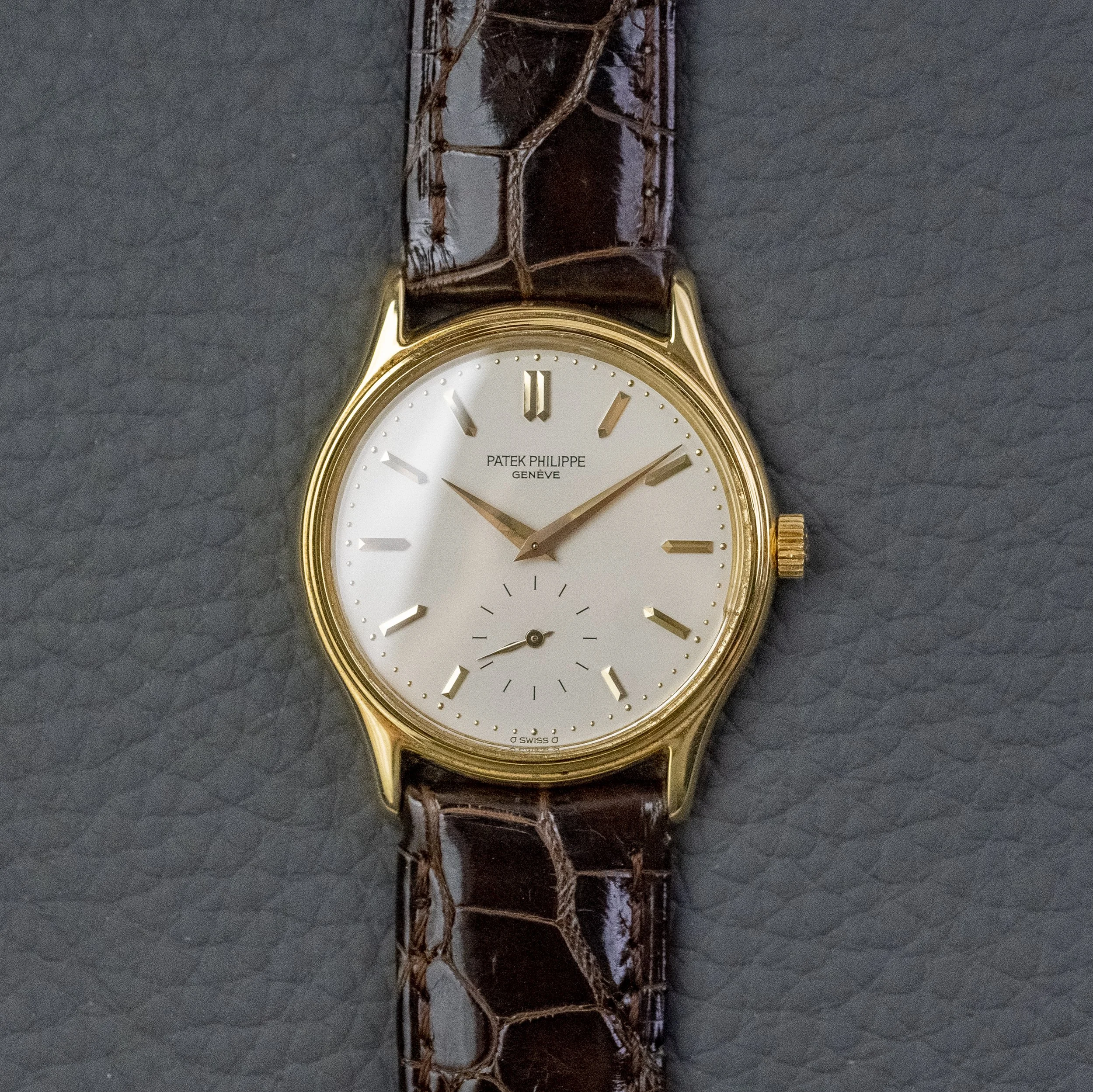 Patek Philippe Calatrava 3923 2859934 A.jpg