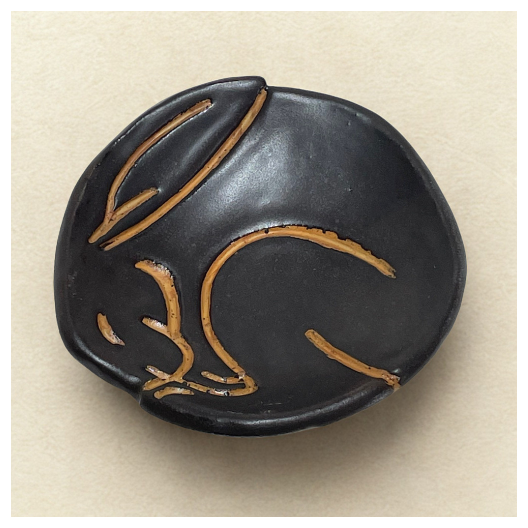 Ceramic Dish - Sara Hood (4).png