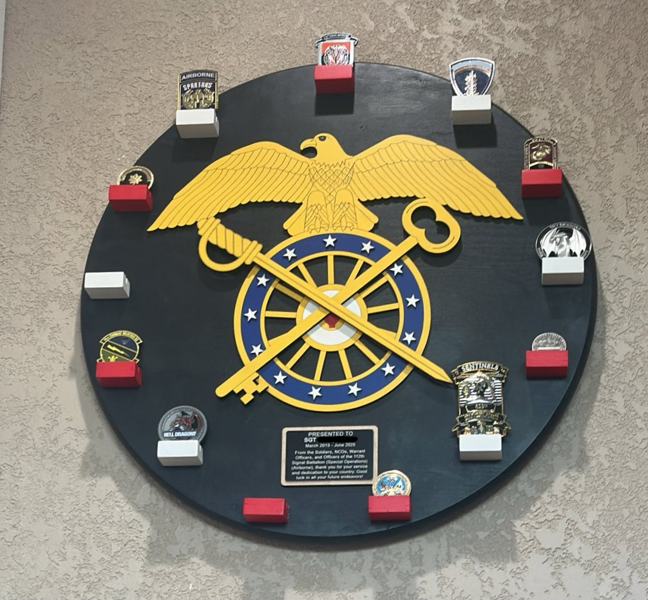 24k-inch Round Plaque with Coin Holders