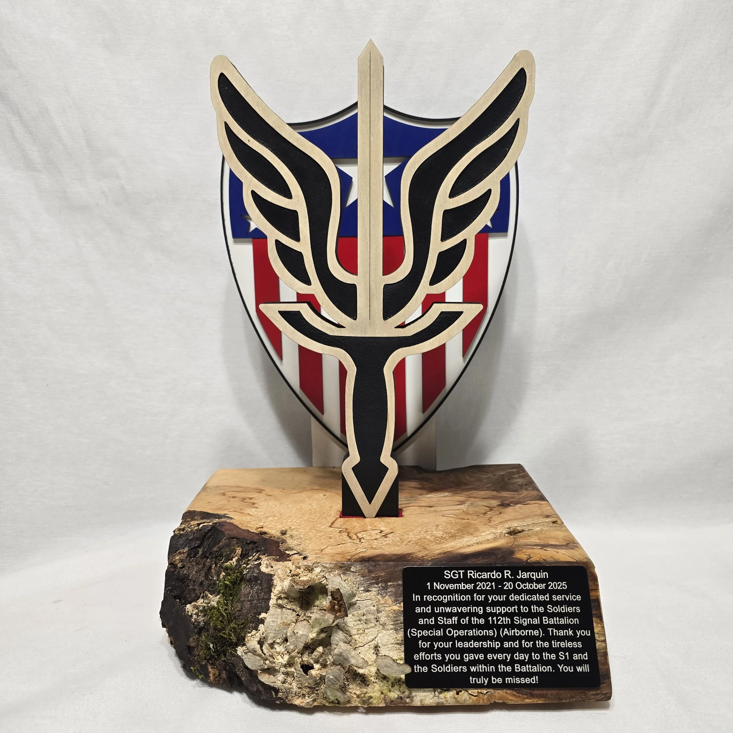 8x8x15 Tabletop Display with Detachable Emblem