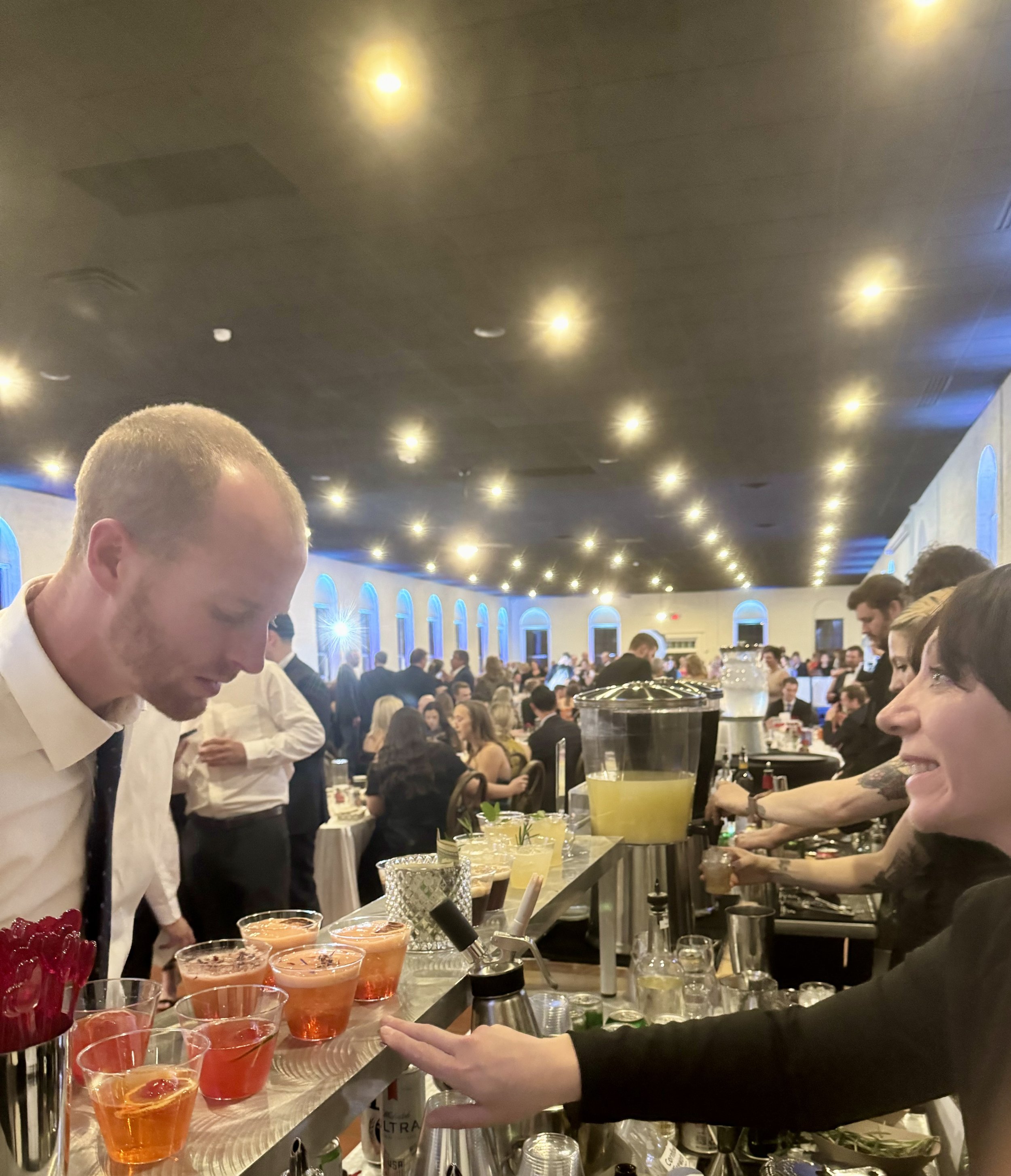 Special Event Bartending-Signature Cocktail-Wedding Bar-VIP Top Shelf-Classic Cocktails.