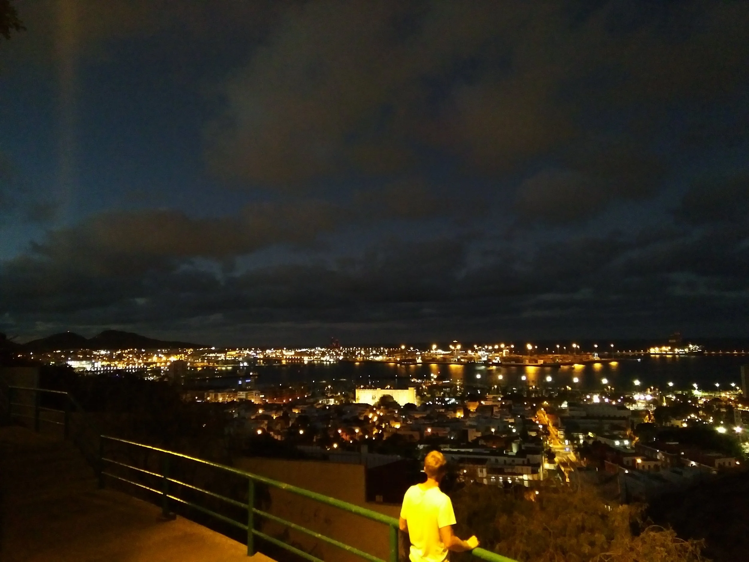 Las Palmas Nuit.jpg