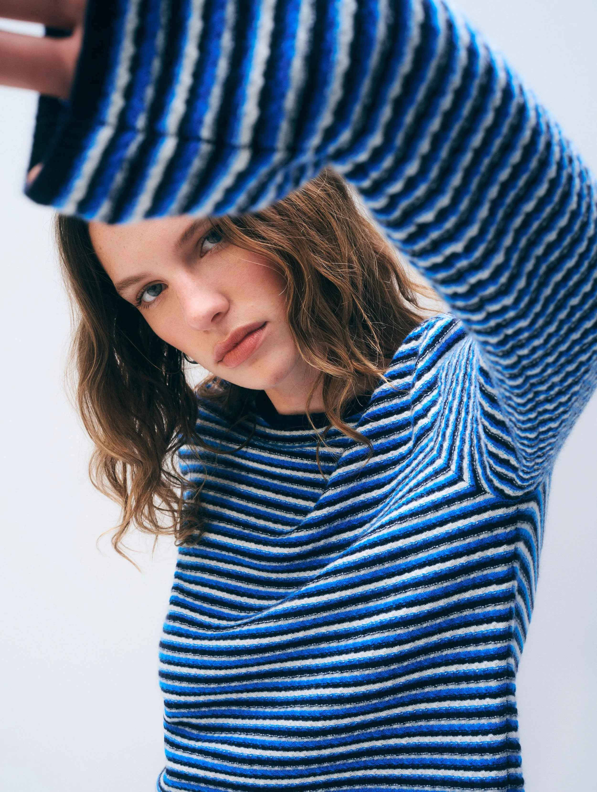 21803_Cashmere Striped Sweater_Stripe_EC_04.jpg