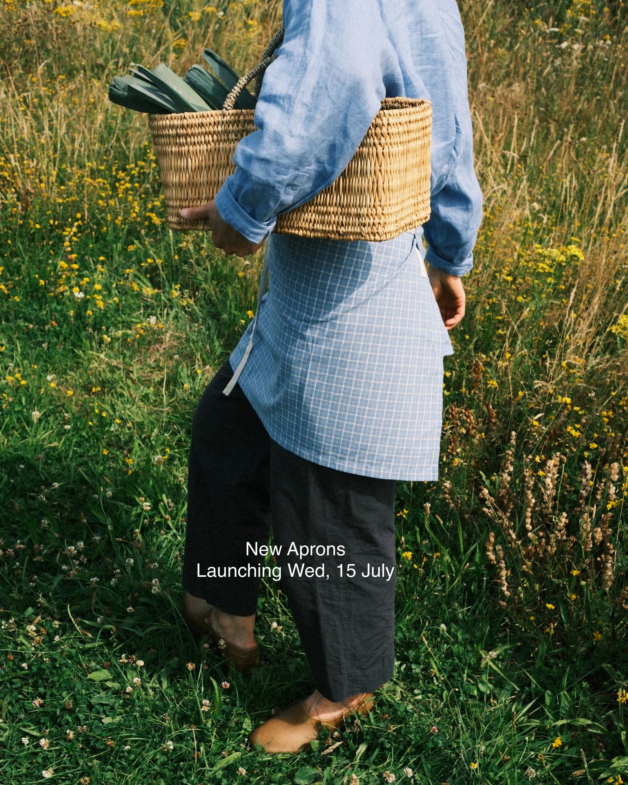 A new everyday essential.

Handcrafted from natural cotton and thoughtfully made in our Amsterdam atelier.

Available from Wednesday, 15 July.