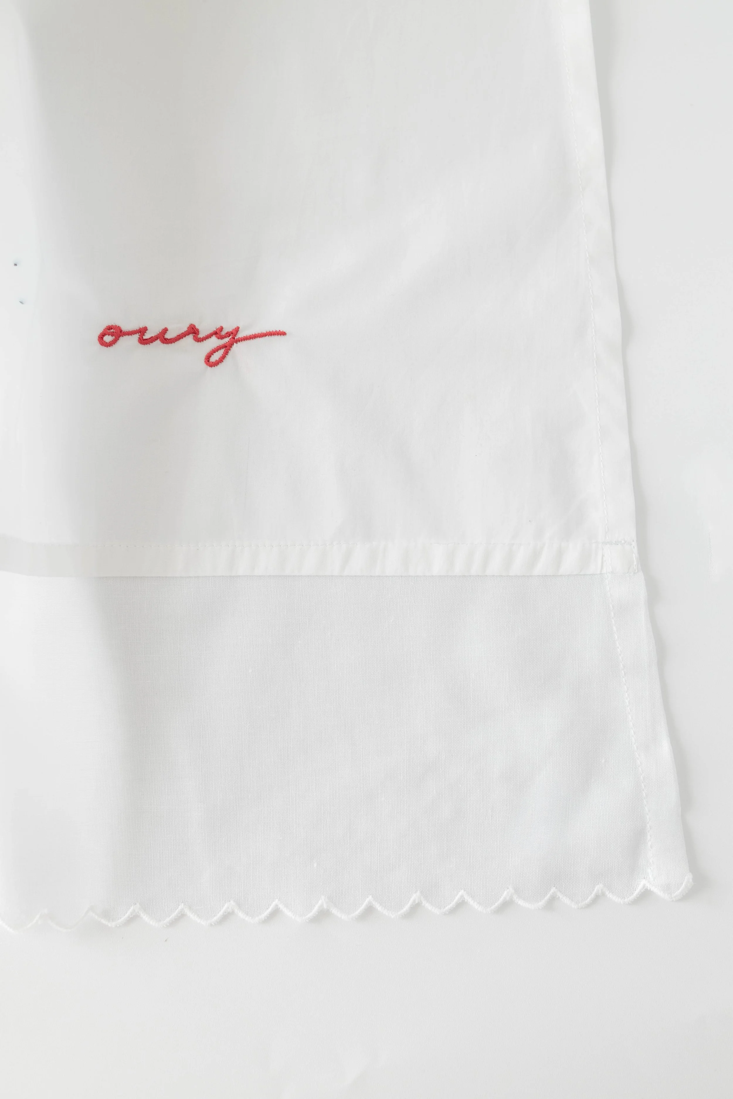 OURY HOME White Apronnwith red embroidery-3.jpg