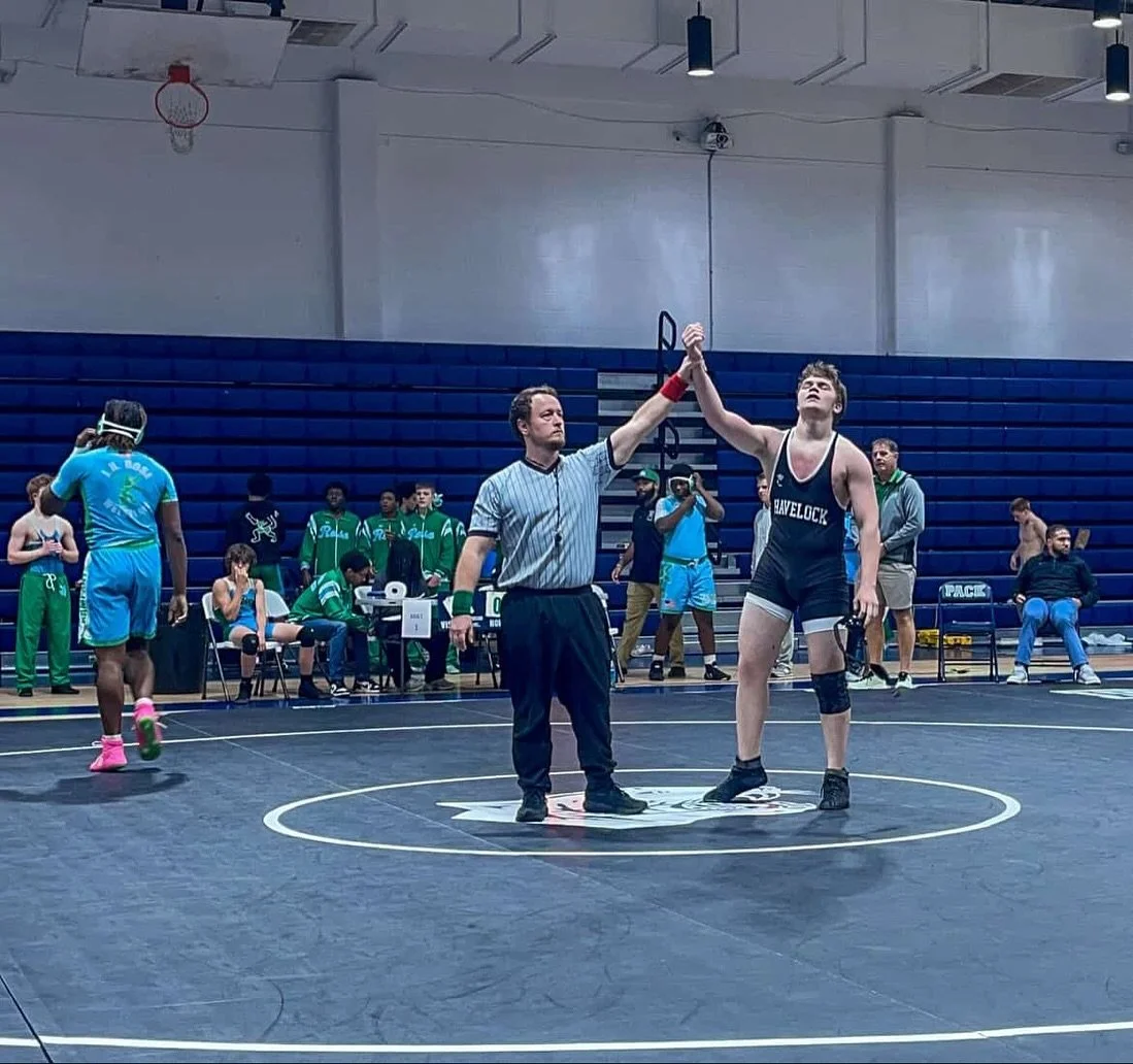 1 win, 1 forfeit, 1 loss

&ldquo;fall seven times, stand up eight&rdquo;-Nana korobi ya oki

Losses are a stepping stone to get better

Straight from Cullen Salter who literally put his back into tonight&rsquo;s matches. Looking forward to what he ca