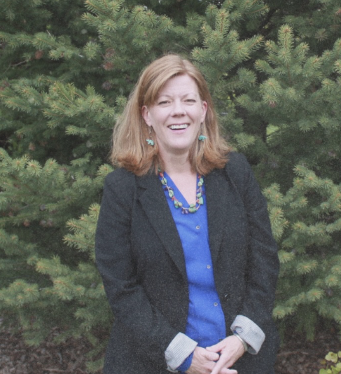 Shelley Hill-Worthen Headshot